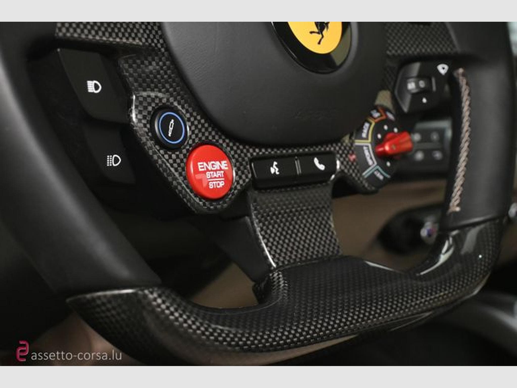 Ferrari 812 812 Superfast*Lift*Carbon*7013km*Rosso Corsa (2019) - Photo 20
