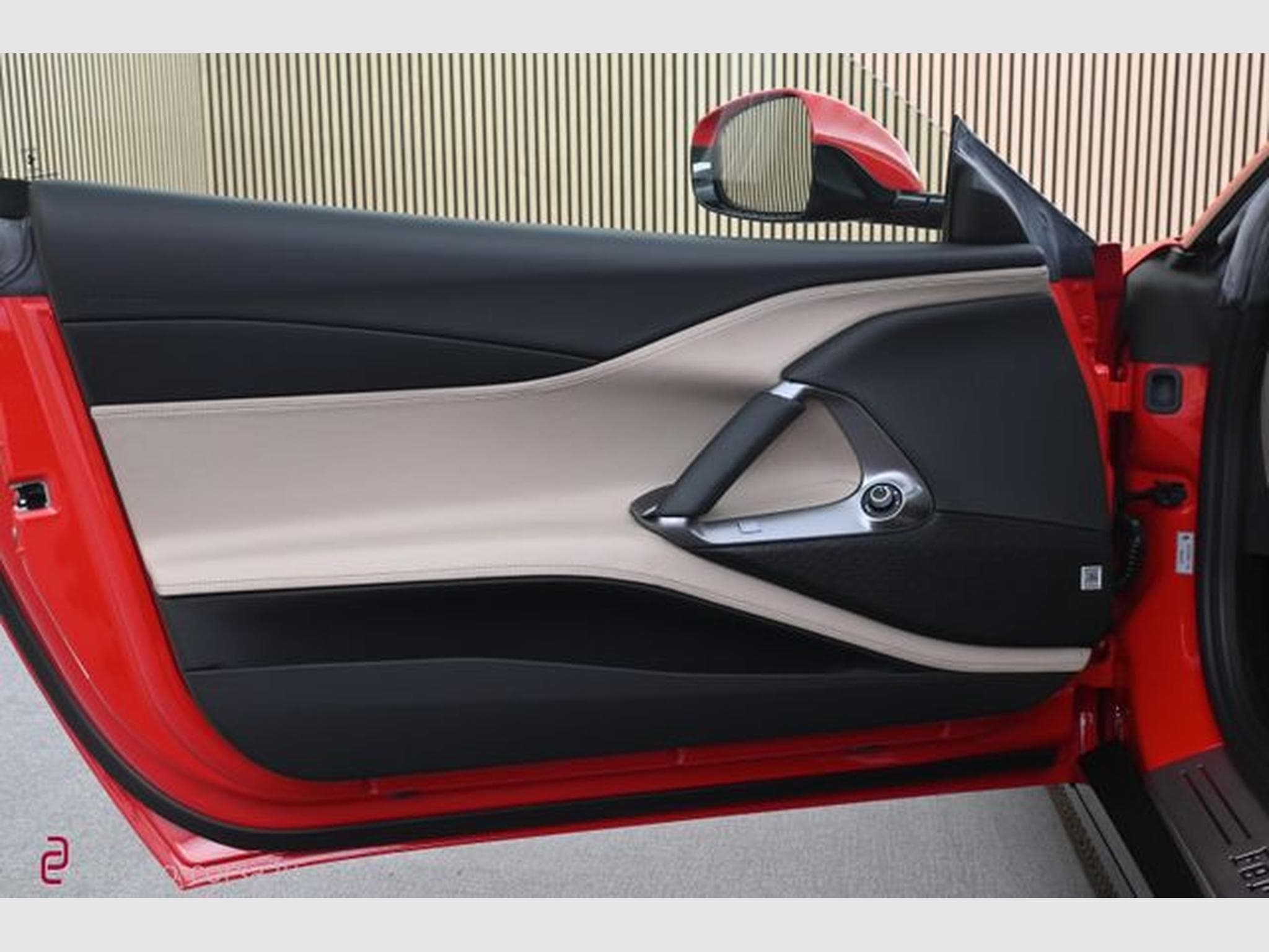 Ferrari 812 812 Superfast*Lift*Carbon*7013km*Rosso Corsa (2019) - Photo 22