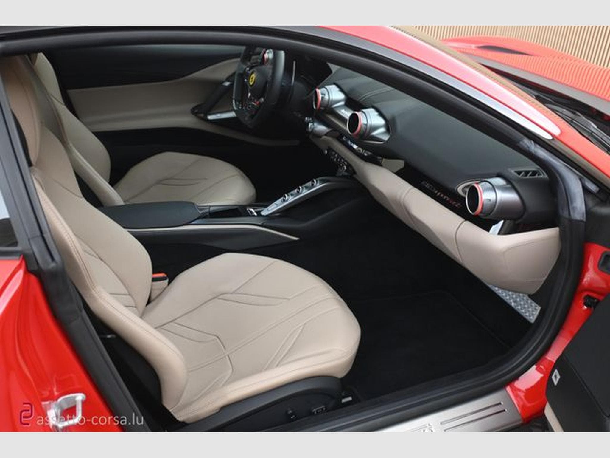 Ferrari 812 812 Superfast*Lift*Carbon*7013km*Rosso Corsa (2019) - Photo 24
