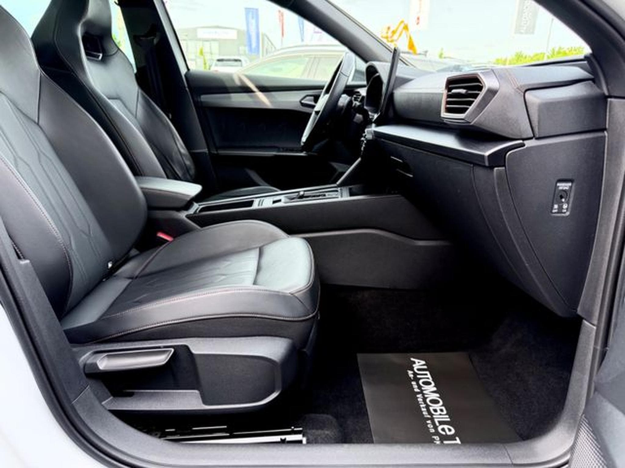 Cupra Formentor Formentor VZ 2.0 TSI DSG 4Drive /LED/ACC/CAM/ (2022) - Photo 13