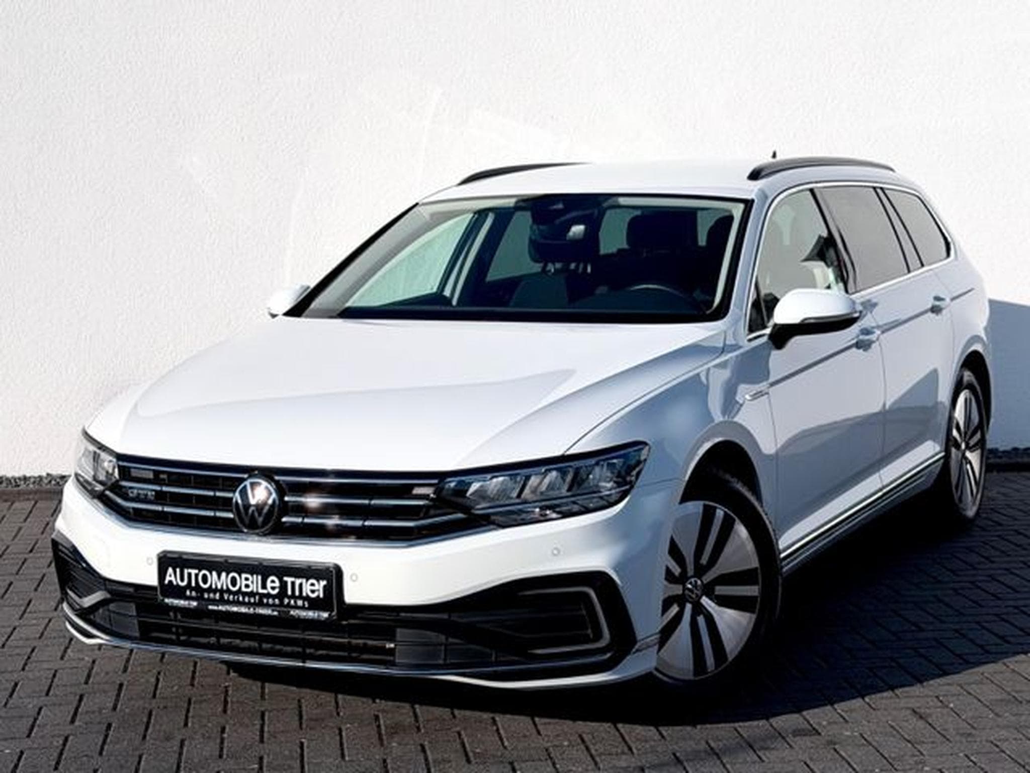 VW Passat Passat Variant GTE/NAVI/LED/ACC/APP/CAM/GARANTIE (2020) - Foto 1