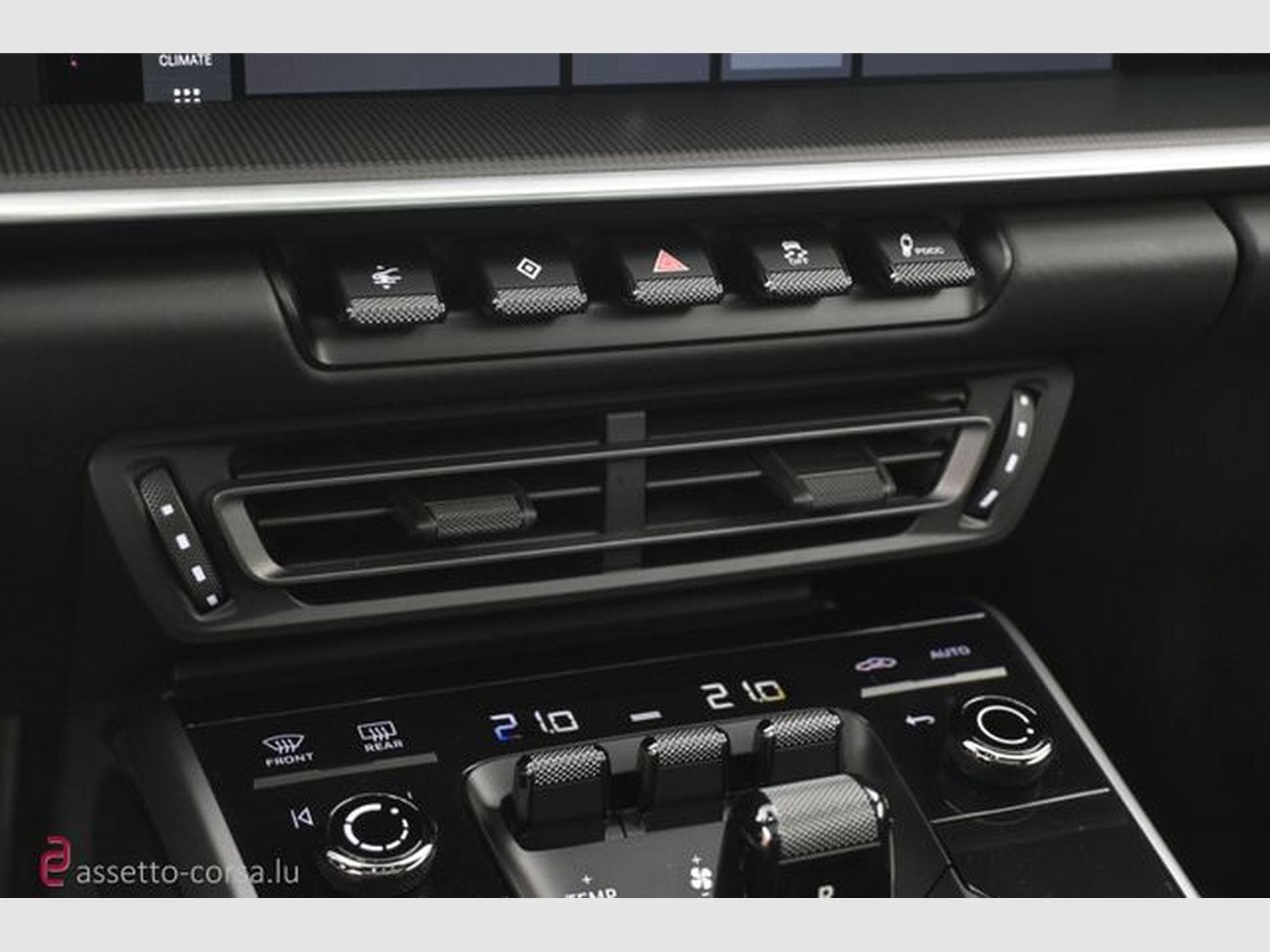 Porsche 911 911 (992.1) Turbo S*PCCB*PASM*Lift*Matrix*1.Hand (2021) - Photo 17