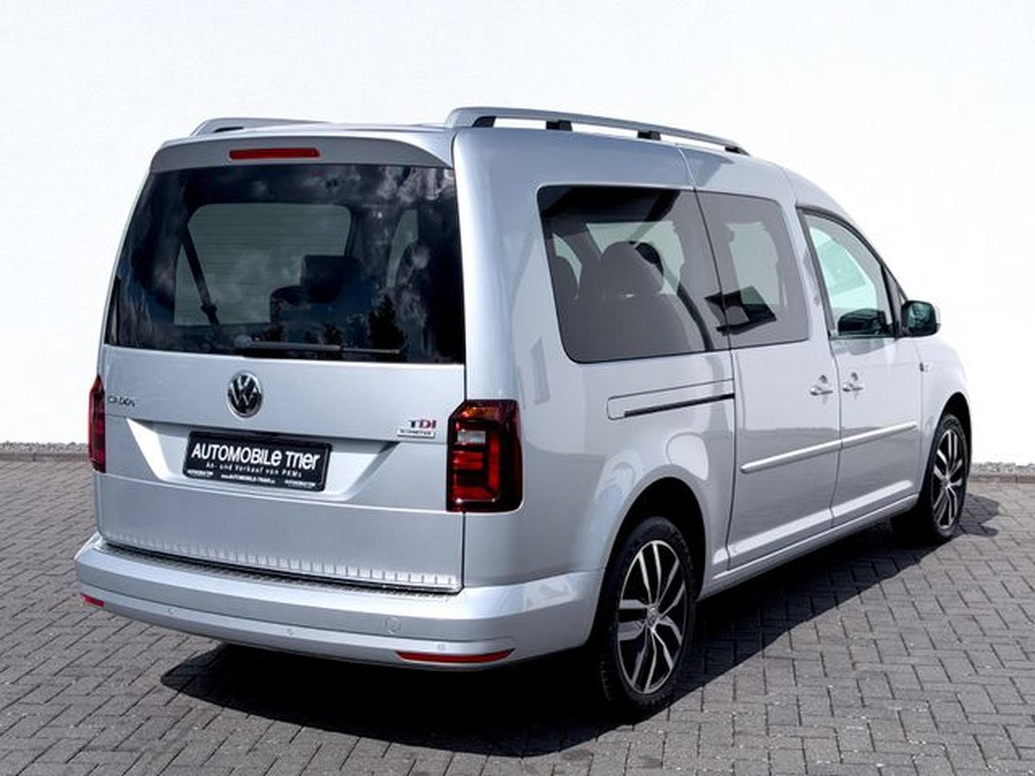 VW Caddy Caddy Maxi 2.0 TDI/LED/ACC/CAM/7.SITZER/GARANTIE (2016) - Photo 5
