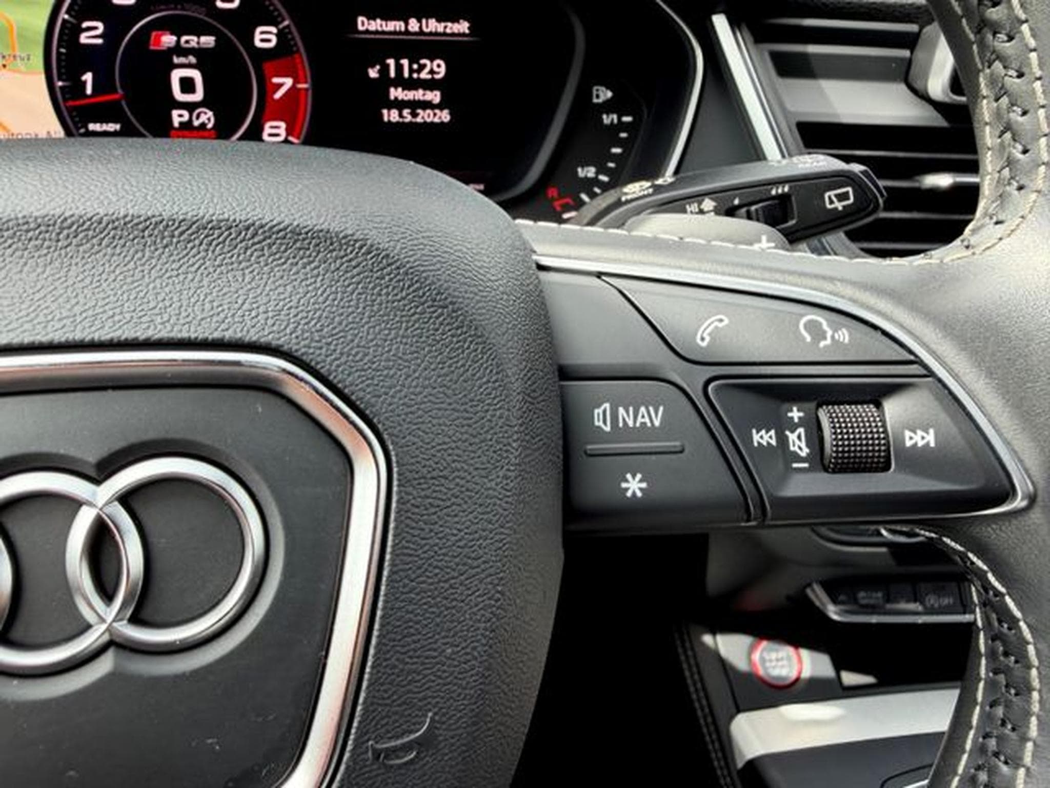 Audi Q5 SQ5 3.0 TFSI quattro /21ZOLL/LED/CAM/AHK/1.HAND/ (2018) - Photo 18