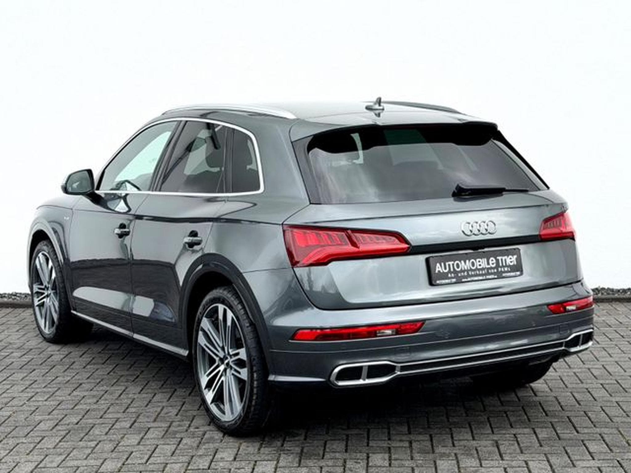 Audi Q5 SQ5 3.0 TFSI quattro /21ZOLL/LED/CAM/AHK/1.HAND/ (2018) - Photo 7