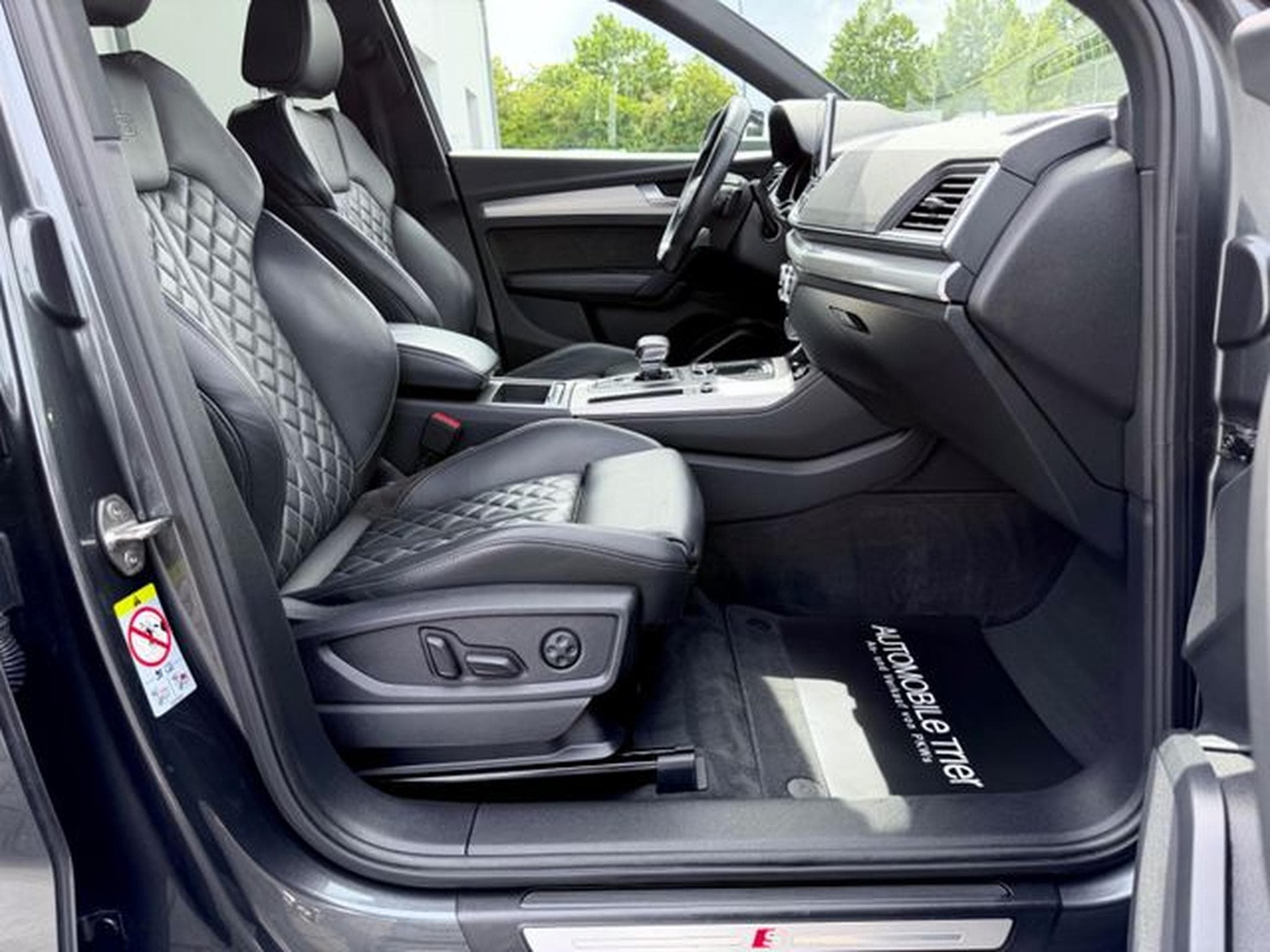 Audi SQ5 SQ5 3.0 TFSI quattro /21ZOLL/LED/CAM/AHK/1.HAND/ (2018) - Photo 13