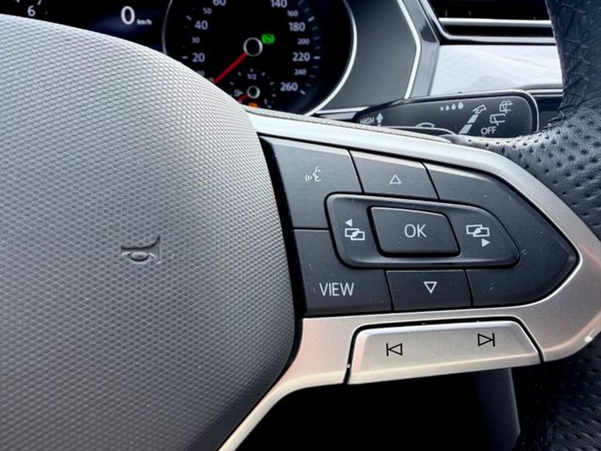 VW Passat Passat Variant GTE /NAVI/LED/ACC/CAM/GARANTIE/ (2021) - Photo 20