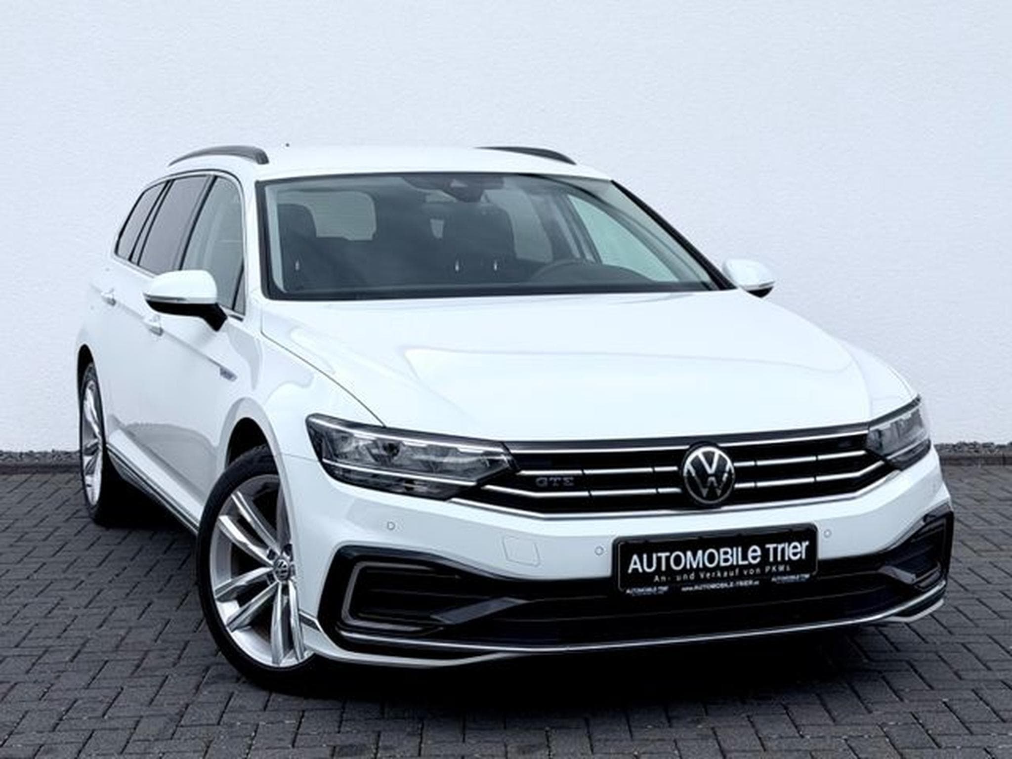VW Passat Passat Variant GTE /NAVI/LED/ACC/CAM/GARANTIE/ (2021) - Photo 3