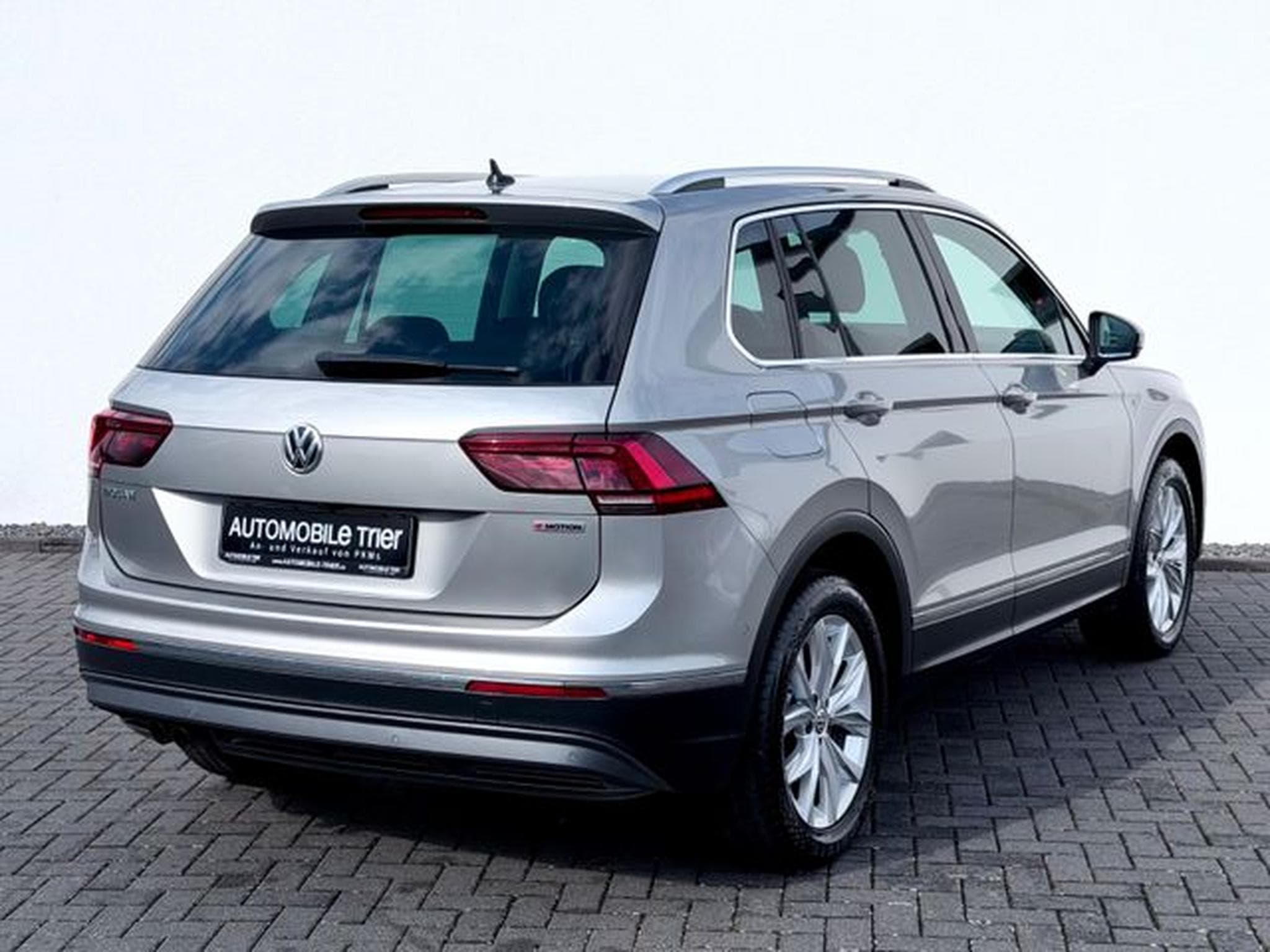 VW Tiguan Tiguan Highline 2.0 TDI DSG 4Motion /ACC/CAM/AHK (2019) - Photo 5