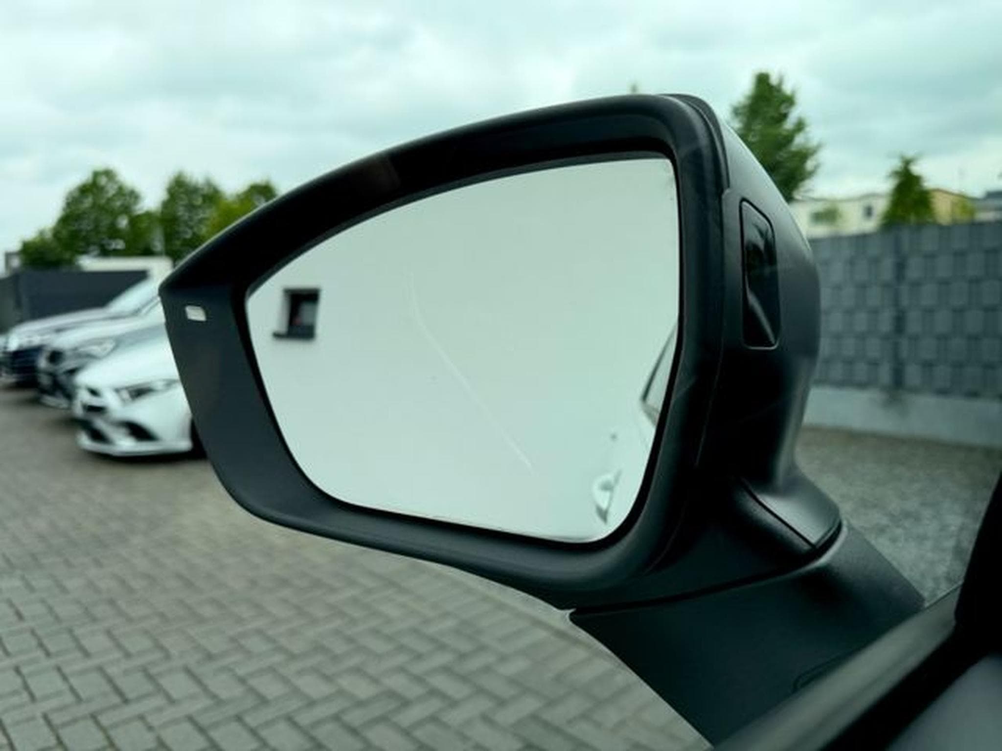 Seat Tarraco Tarraco FR 2.0 TDI DSG 4Drive /PANO/LED/ACC/AHK/ (2020) - Photo 16