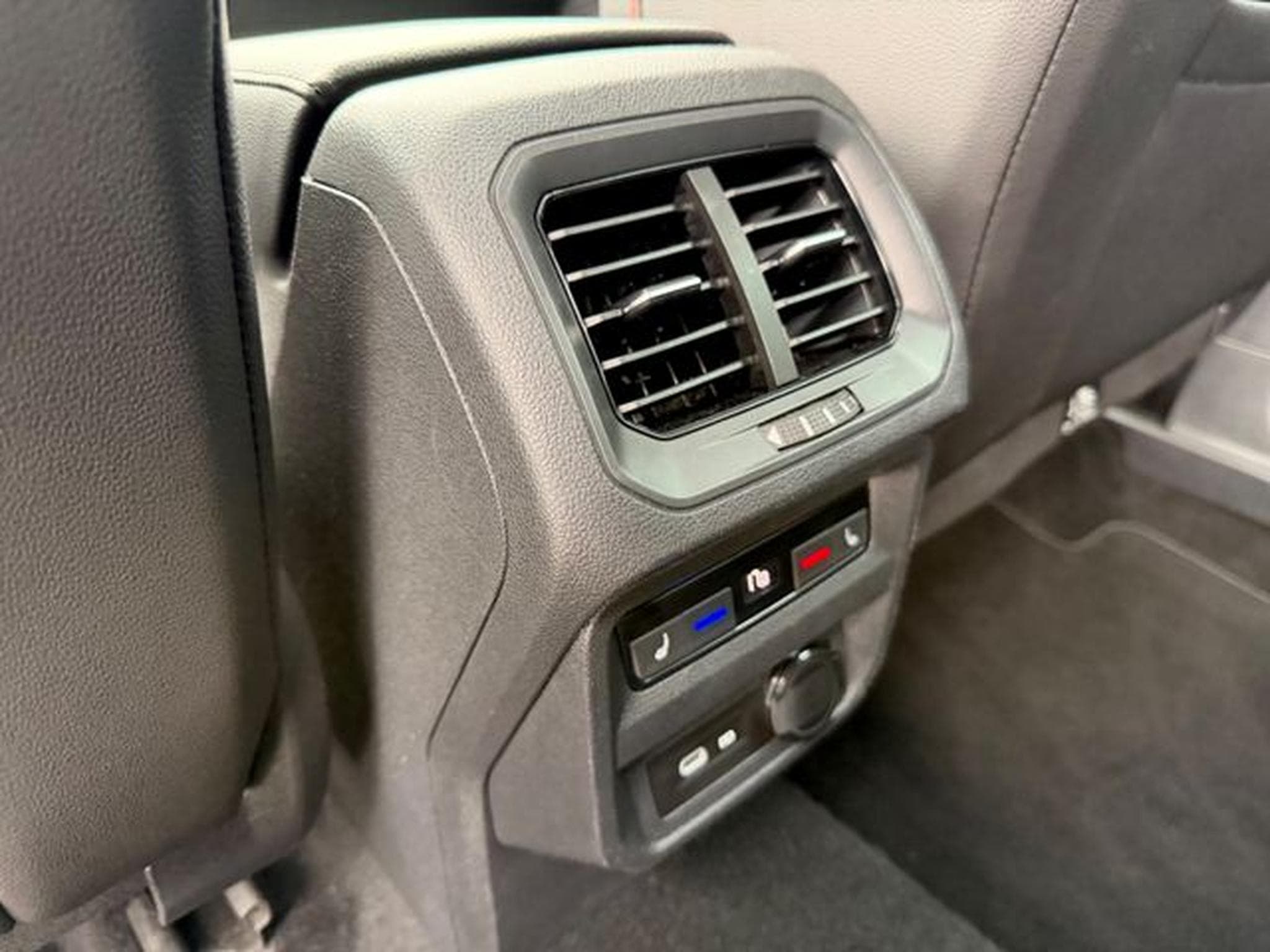 Seat Tarraco Tarraco FR 2.0 TDI DSG 4Drive /PANO/LED/ACC/AHK/ (2020) - Photo 24