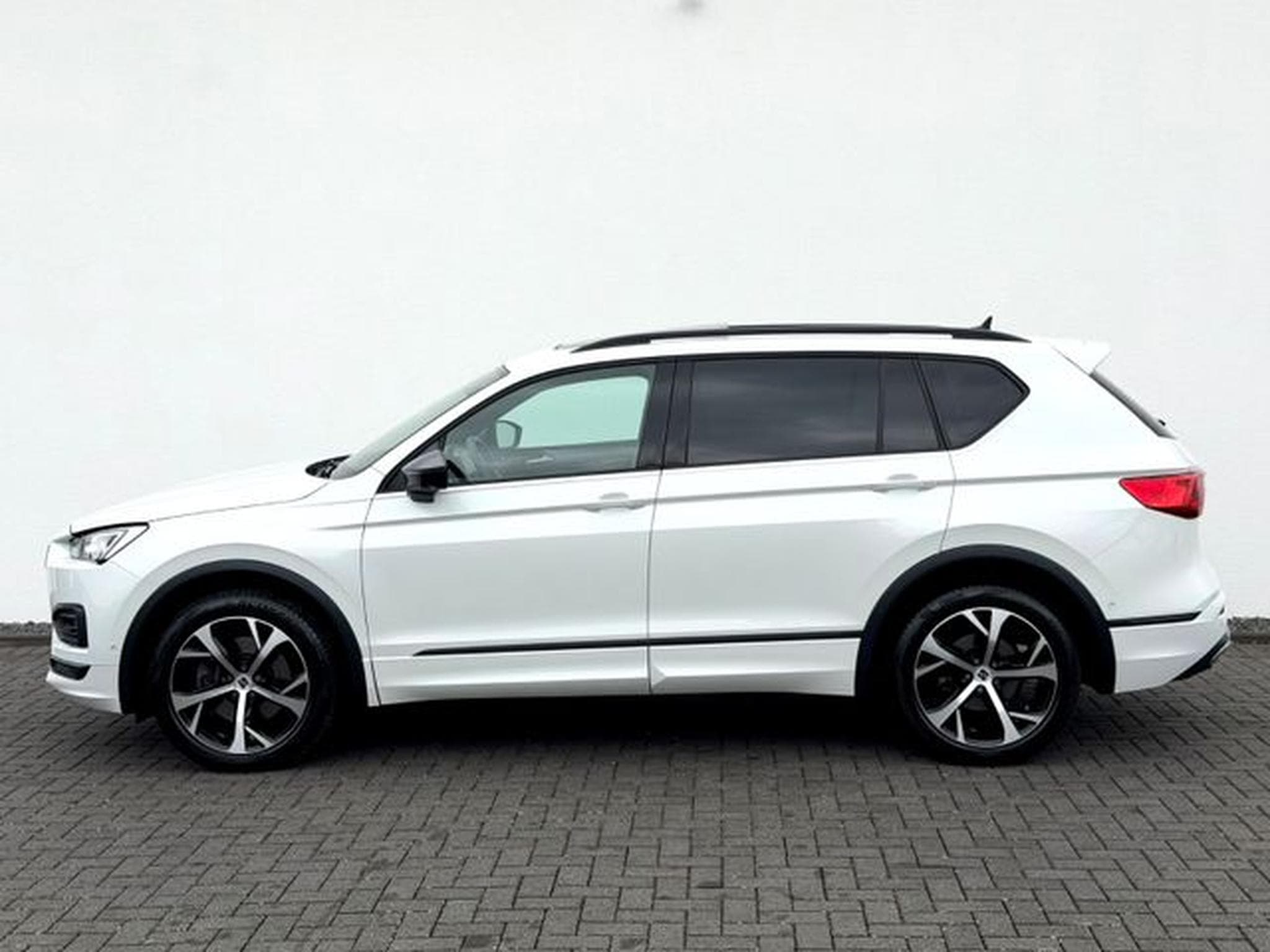 Seat Tarraco Tarraco FR 2.0 TDI DSG 4Drive /PANO/LED/ACC/AHK/ (2020) - Photo 8