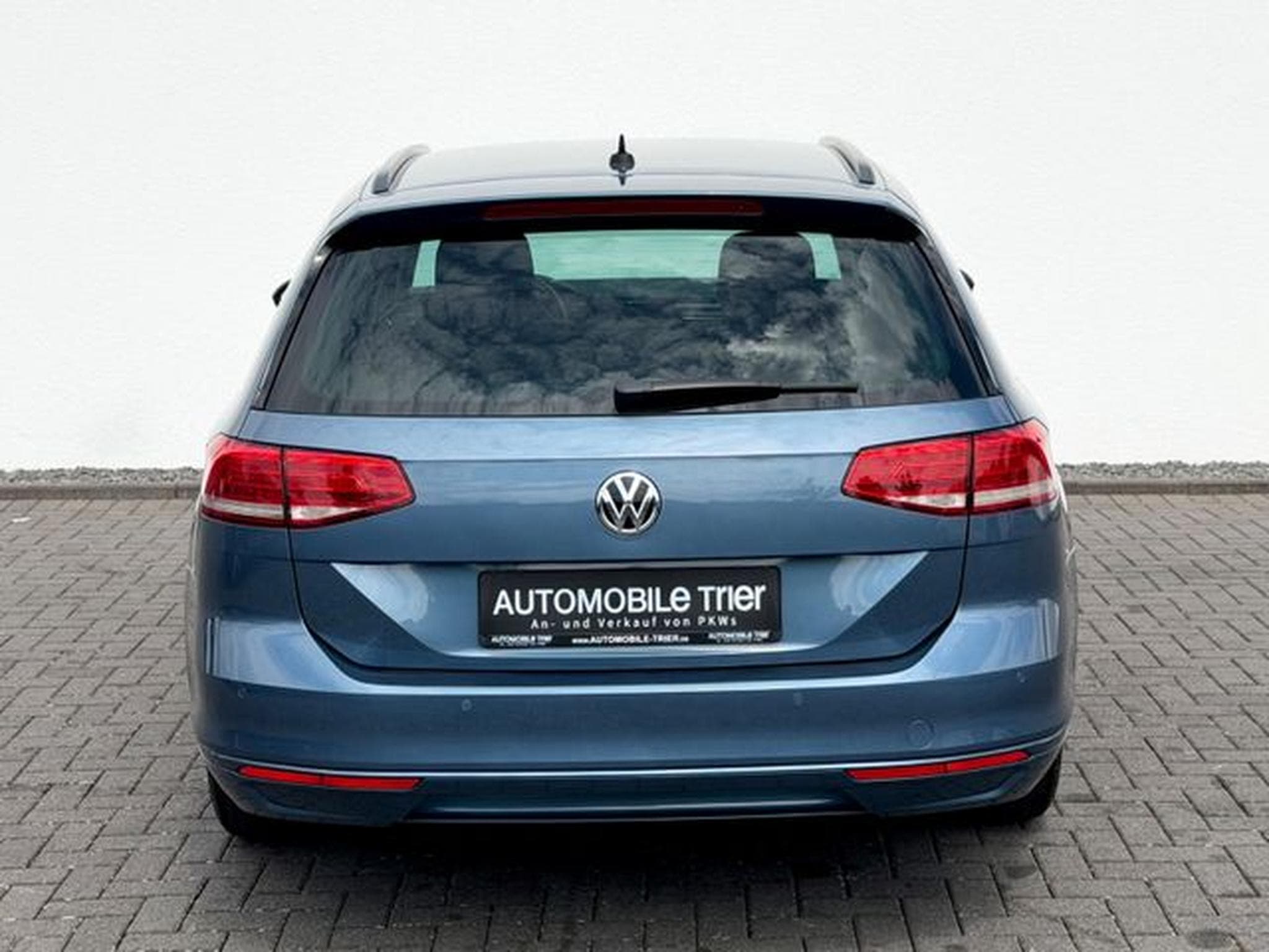 VW Passat Passat Variant 2.0 TDI DSG /NAVI/LED/ACC/AHK/ (2017) - Photo 5