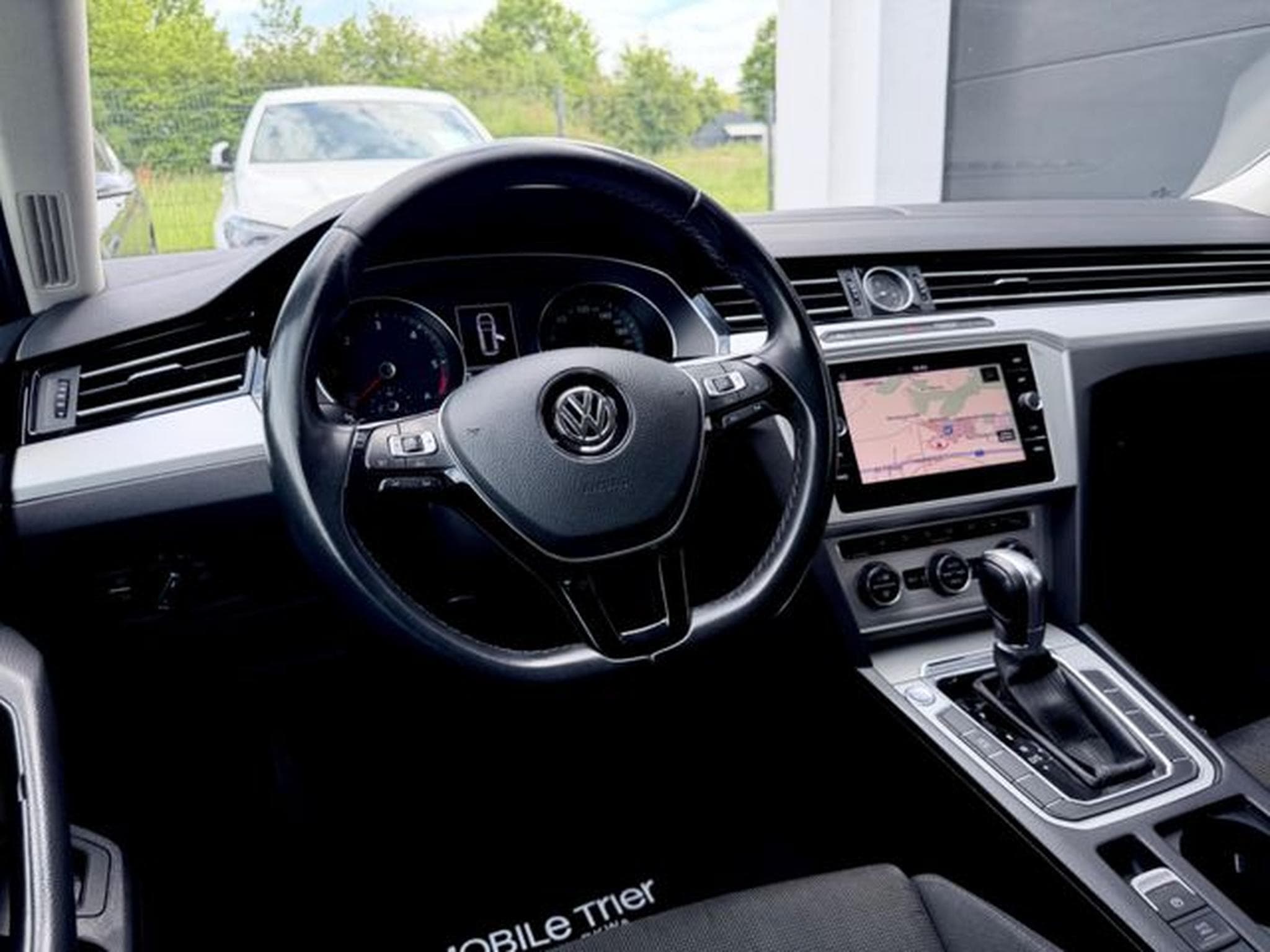 VW Passat Passat Variant 2.0 TDI DSG /NAVI/LED/ACC/AHK/ (2017) - Photo 9