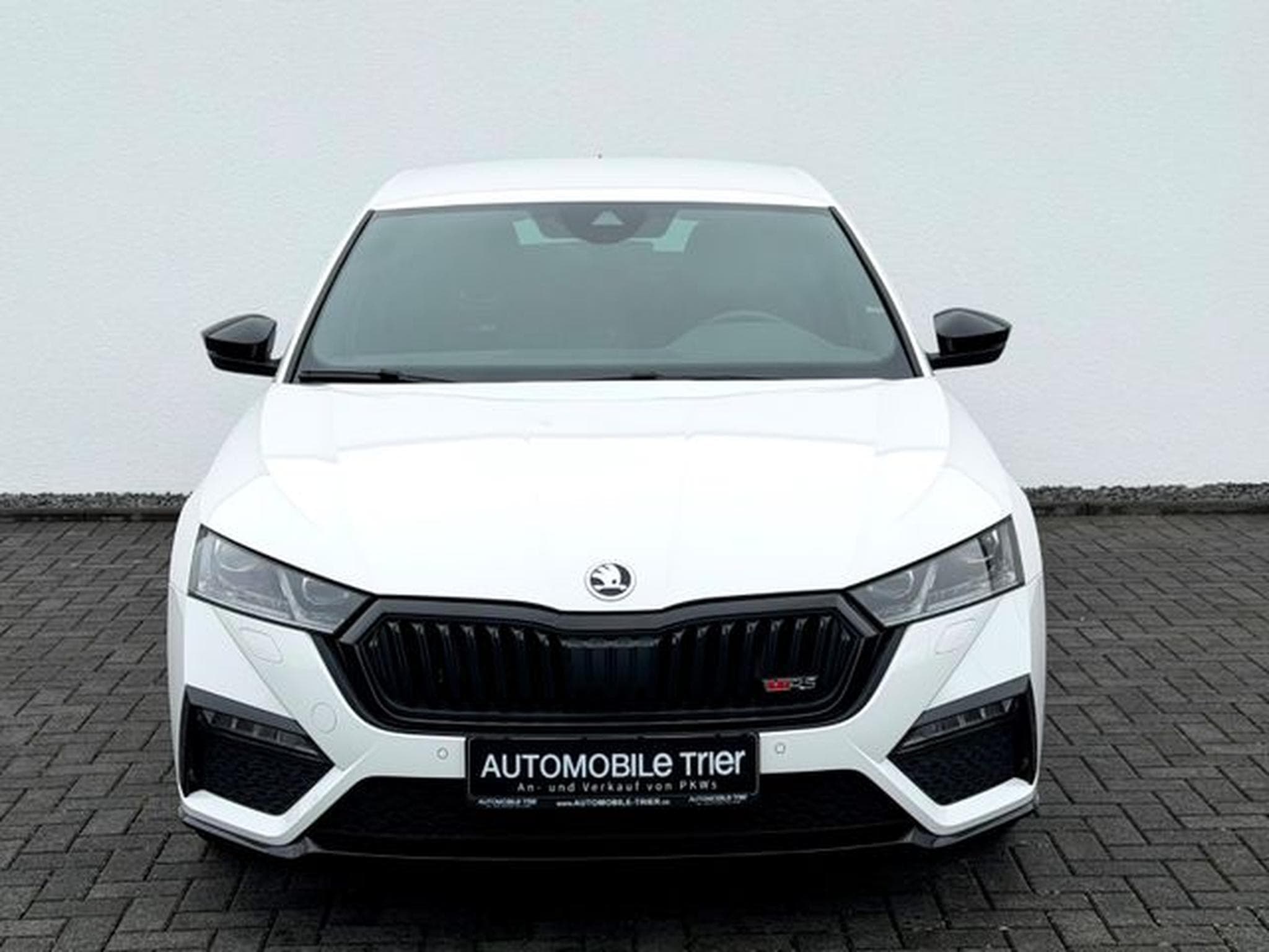 Skoda Octavia Octavia 2.0 TDI DSG RS /NAVI/LED/ACC/1.HAND/ (2022) - Photo 2