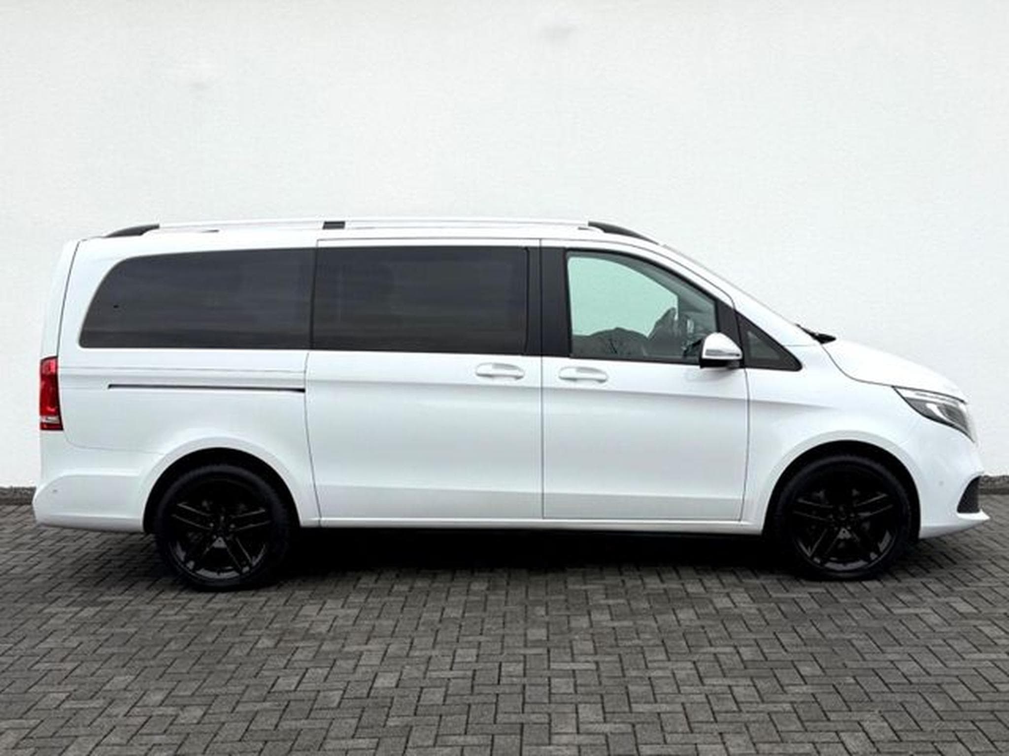 Mercedes V V 250d 4MATIC lang /NAVI/LED/AHK/CAM/GARANTIE/ (2021) - Photo 4