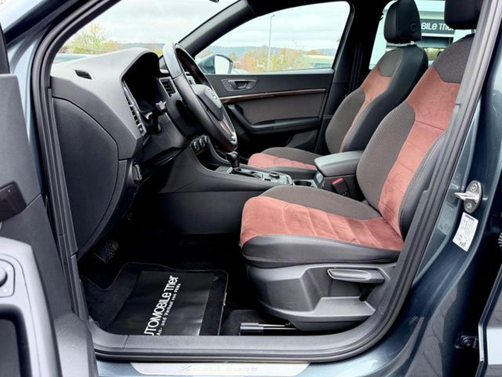 Seat Ateca Ateca Xcellence 2.0 TDI DSG 4Drive /NAVI/LED/CAM (2016) - Photo 9