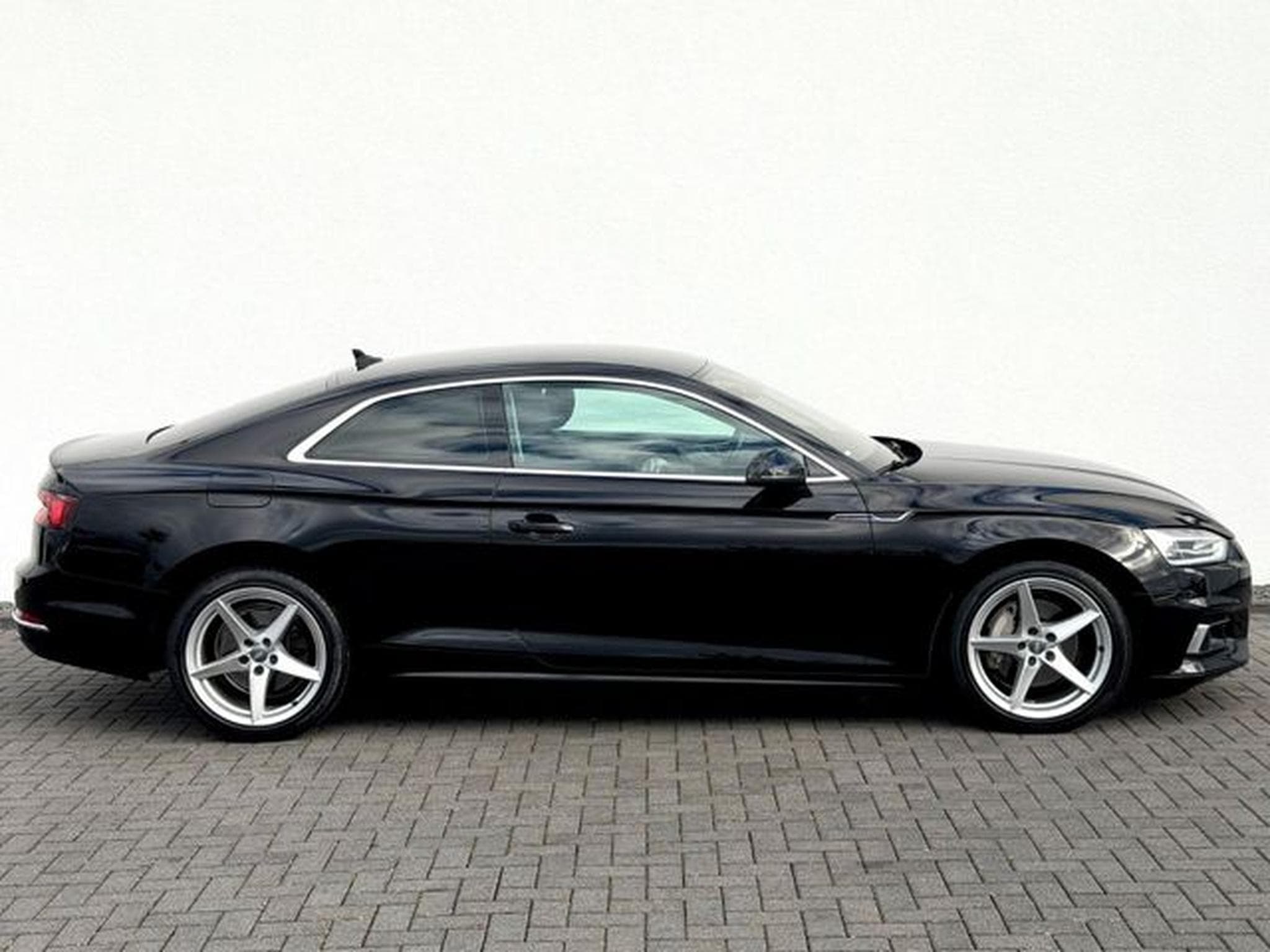 Audi A5 A5 Coupe 40 TDI quattro sport  /HUD/ACC/CAM/B&amp;O/ (2020) - Photo 4