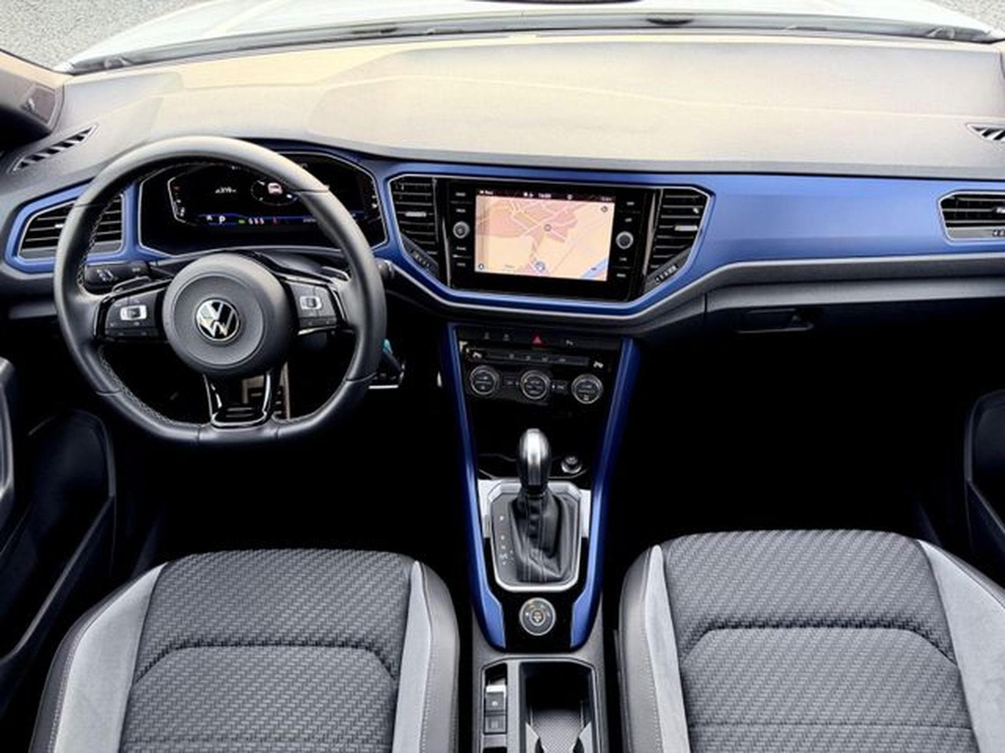 VW T-Roc T-Roc R  2.0 TSI DSG 4Motion /NAVI/LED/ACC/CAM/ (2022) - Photo 11