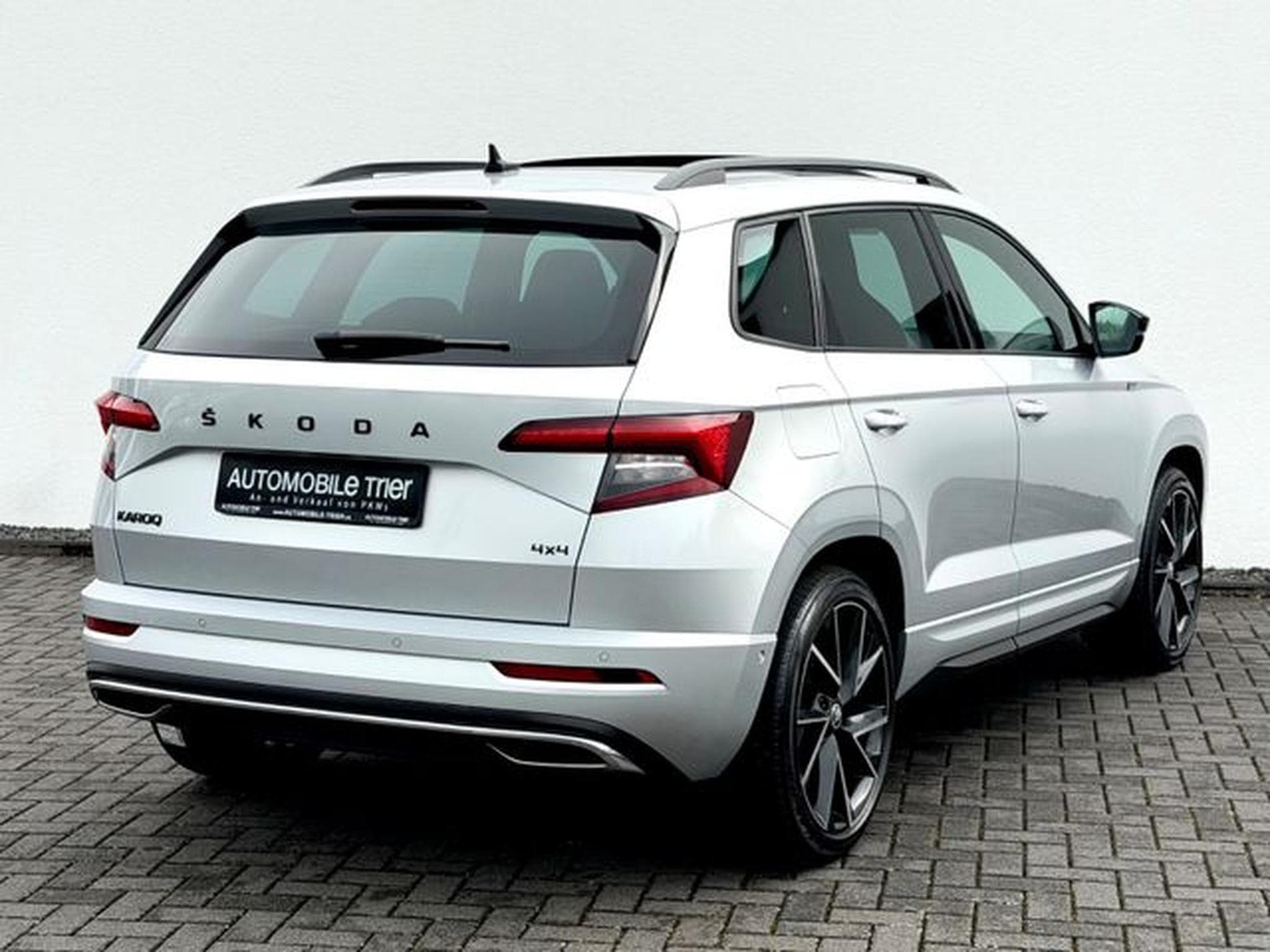 Skoda Karoq Karoq Sportline 2.0 TSI DSG 4x4/PANO/LED/ACC/AHK (2022) - Photo 5