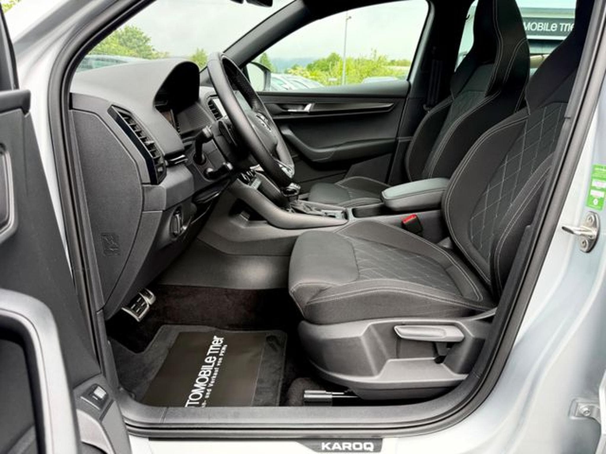 Skoda Karoq Karoq Sportline 2.0 TSI DSG 4x4/PANO/LED/ACC/AHK (2022) - Photo 9