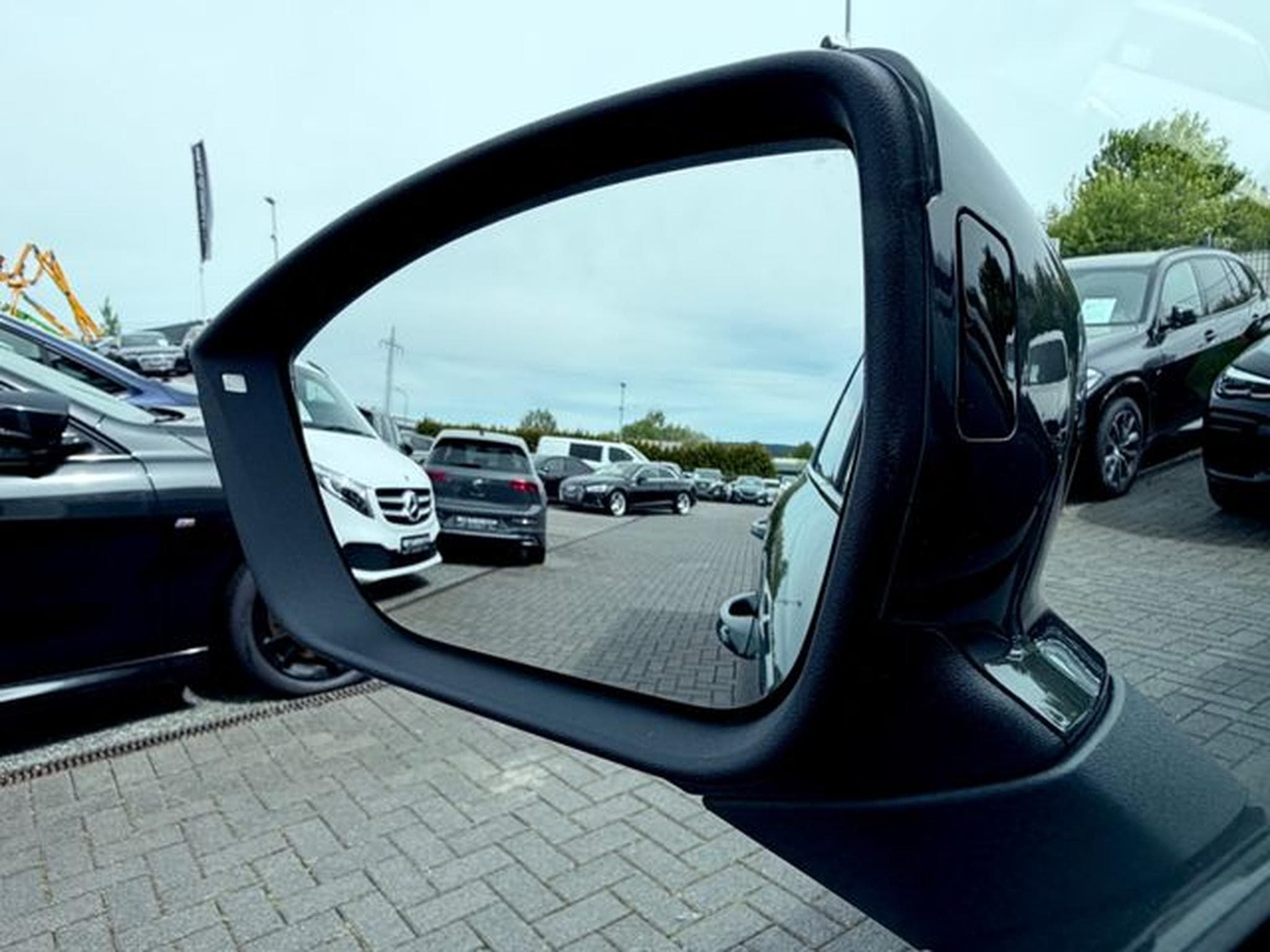 Cupra Ateca Ateca VZ 2.0 TSI DSG 4Drive/LED/ACC/LHZ/360° CAM (2024) - Photo 17
