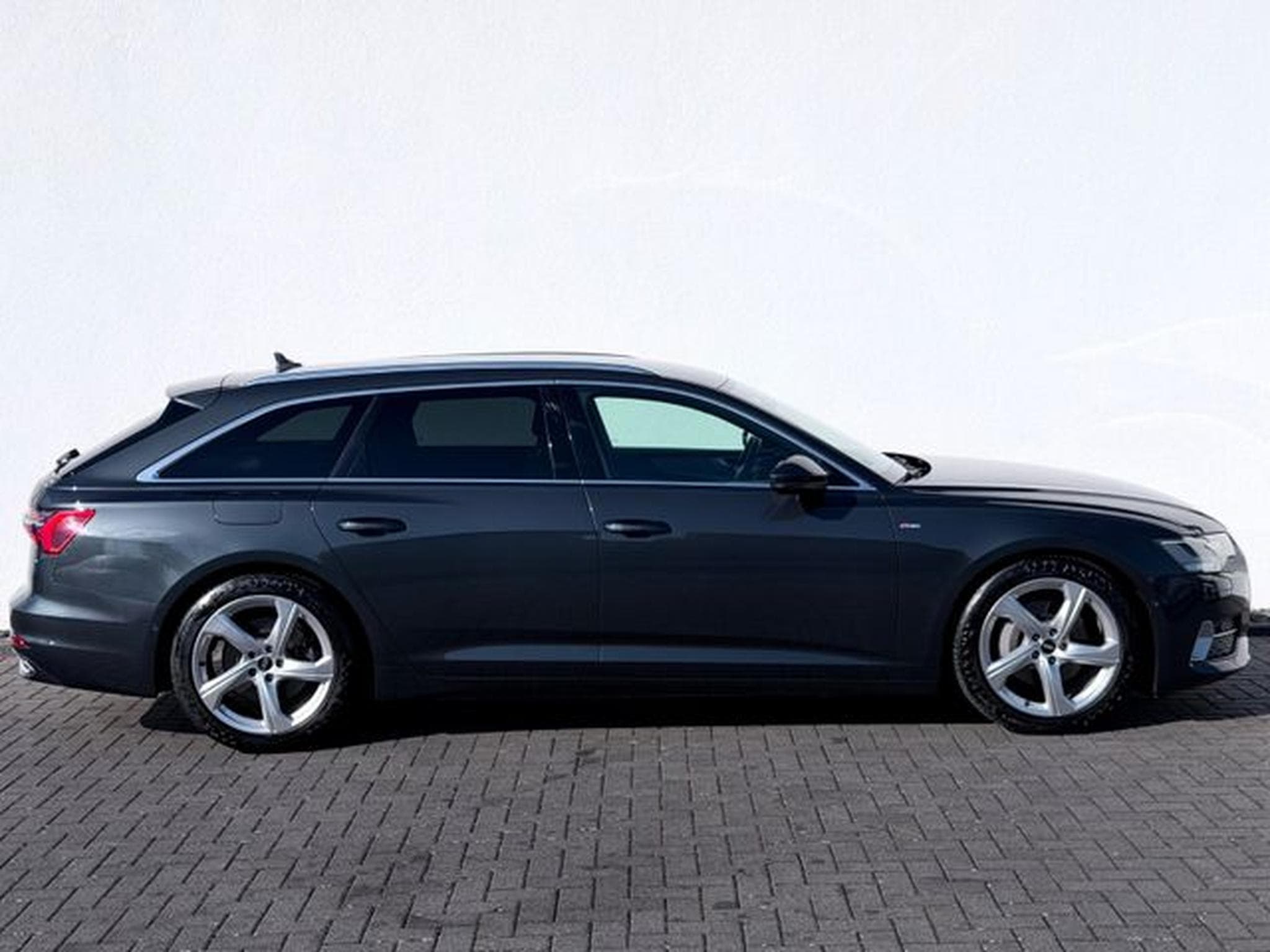 Audi A6 A6 Avant 45 TDI quattro S line Sport Plus Paket (2022) - Photo 4