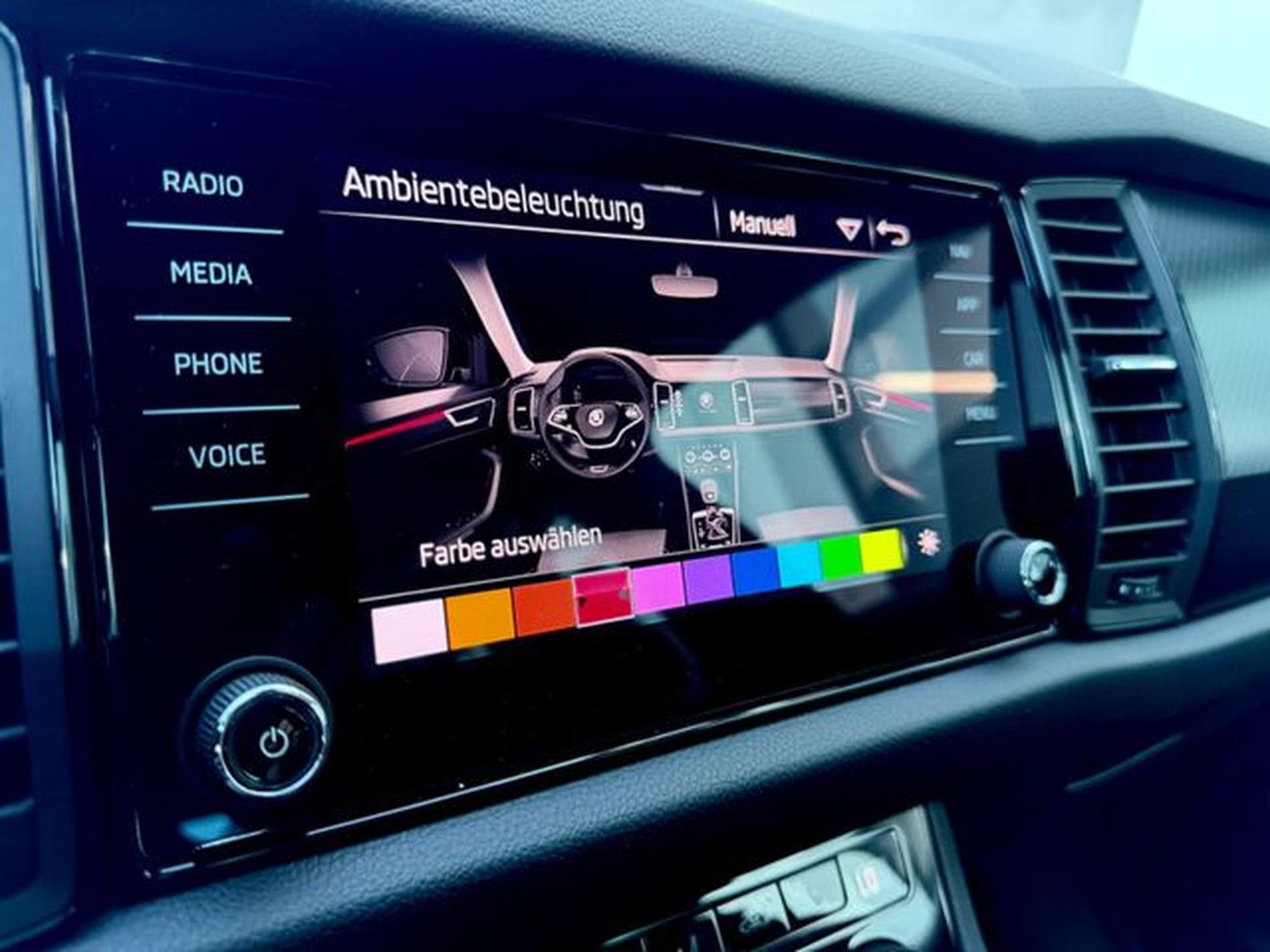 Skoda Kodiaq Kodiaq Sportline 2.0 TSI DSG 4x4 /NAVI/LED/AHK/ (2020) - Photo 18