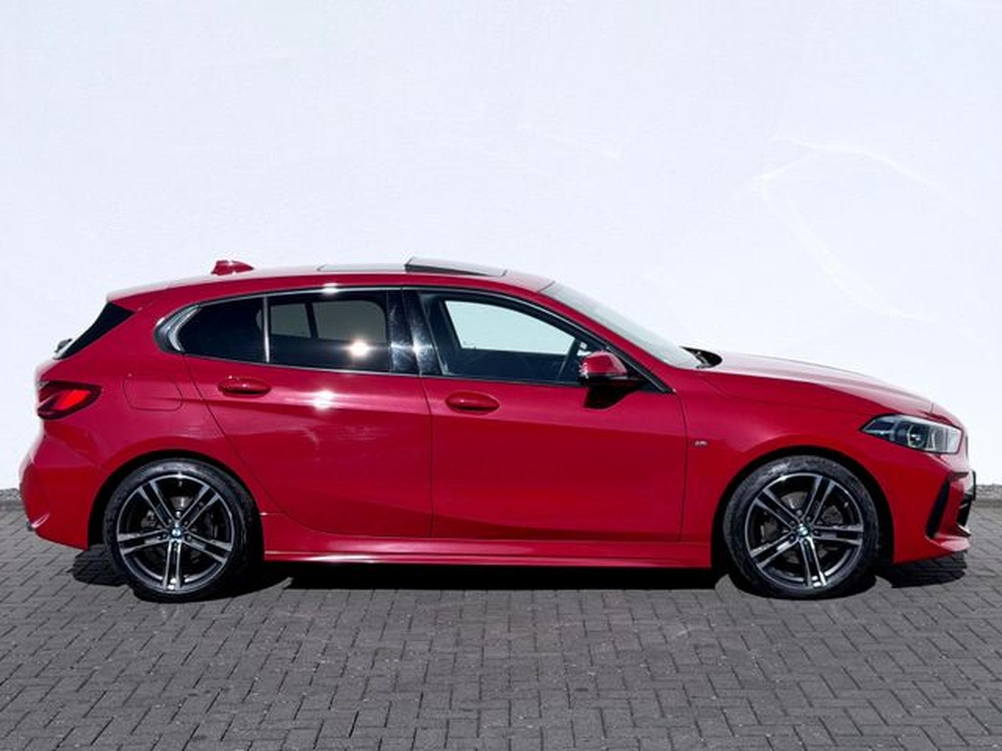 BMW 118 118 d M Sport Paket /PANO/LED/CAM/GARANTIE/ (2020) - Photo 4