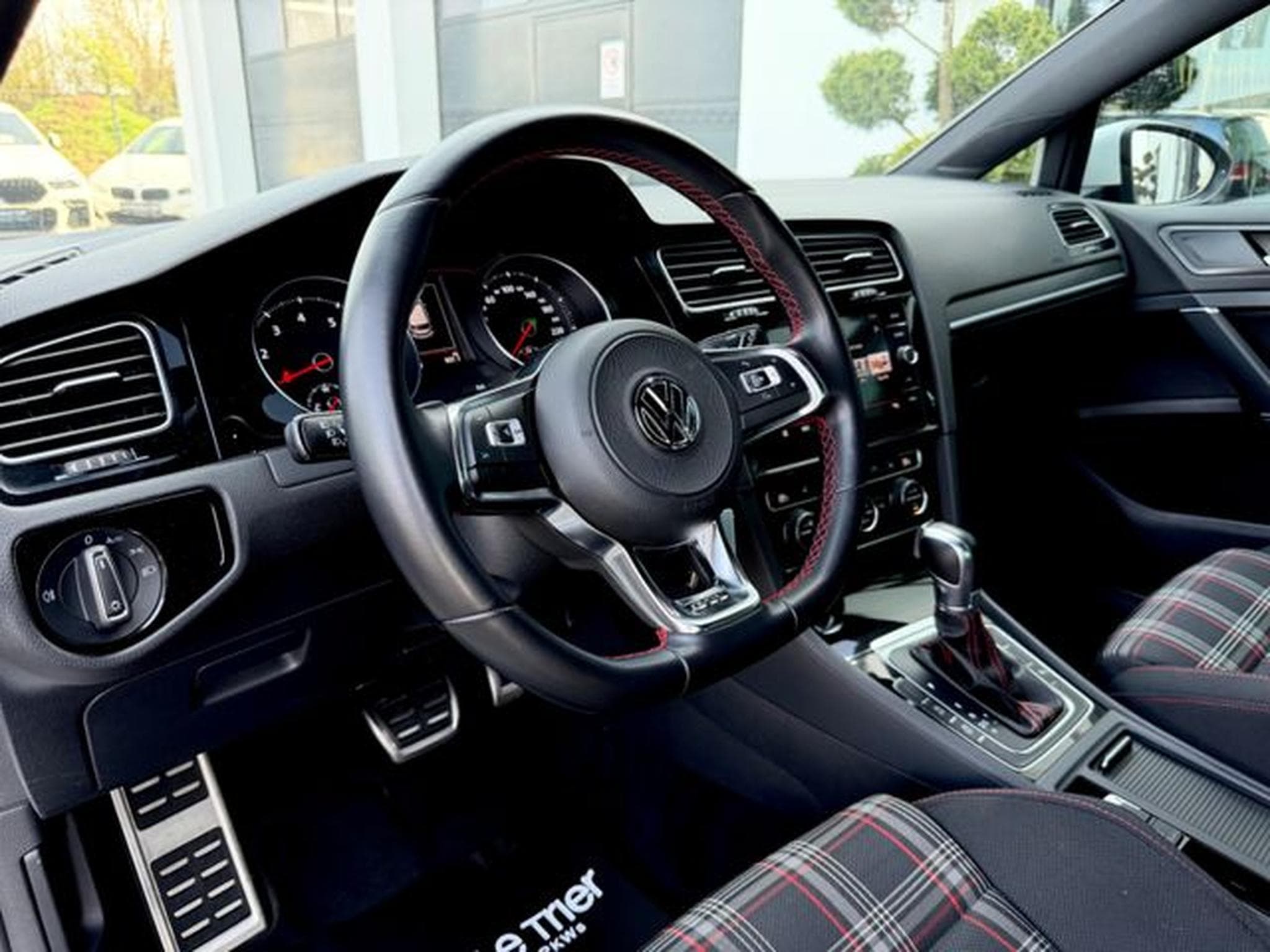 VW Golf Golf 7 GTI 2.0 TSI DSG // GARANTIE // (2017) - Photo 10