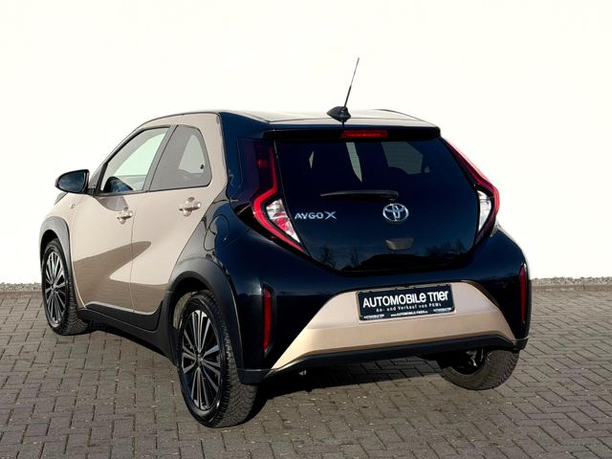 Toyota Aygo Aygo X 1.0 /ACC/CAM/KLIMA/GARANTIE/ (2022) - Foto 7