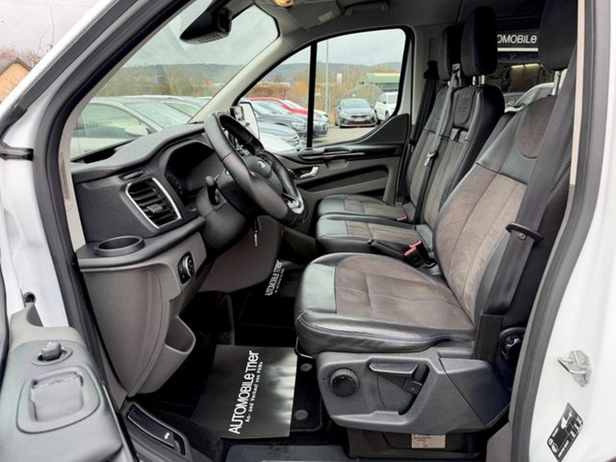 Ford Transit Transit/Tourneo Custom Titanium MS-RT (2021) - Foto 9