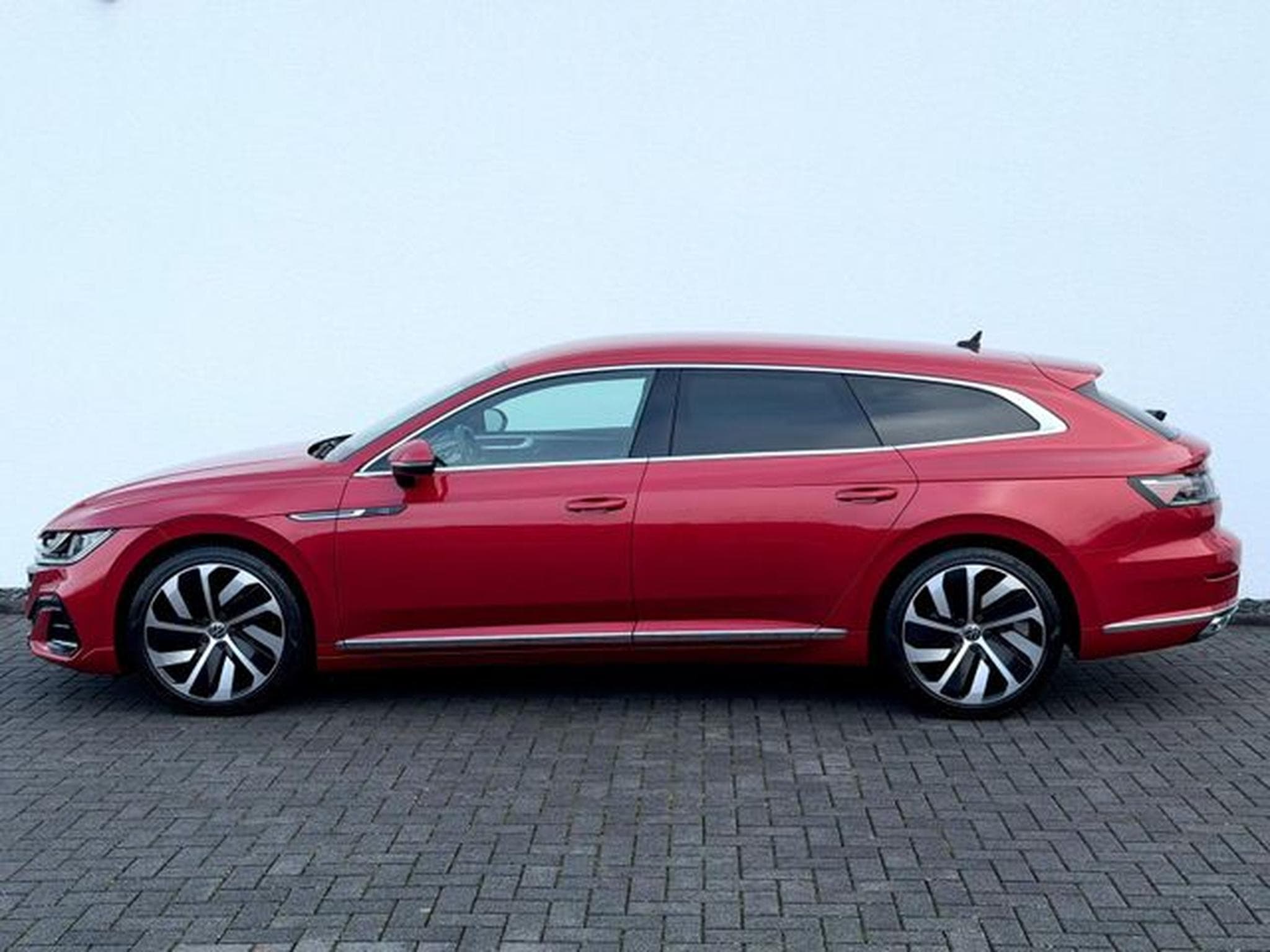 VW Arteon Arteon Shooting Brake R Line 2.0 TDI DSG 1.HAND (2021) - Foto 8