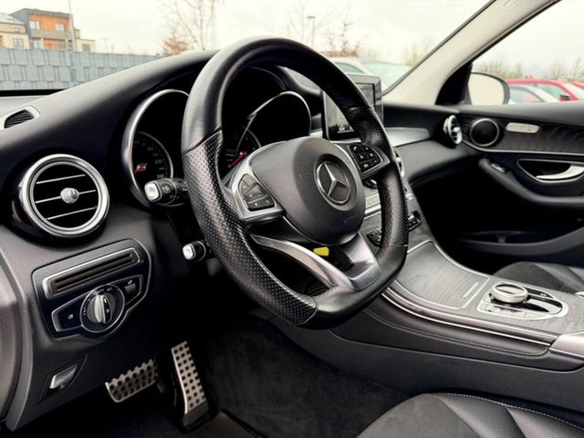 Mercedes GLC 250 GLC 250 d 4Matic Amg Line / NAVI/LED/AHK/1.HAND/ (2017) - Foto 10