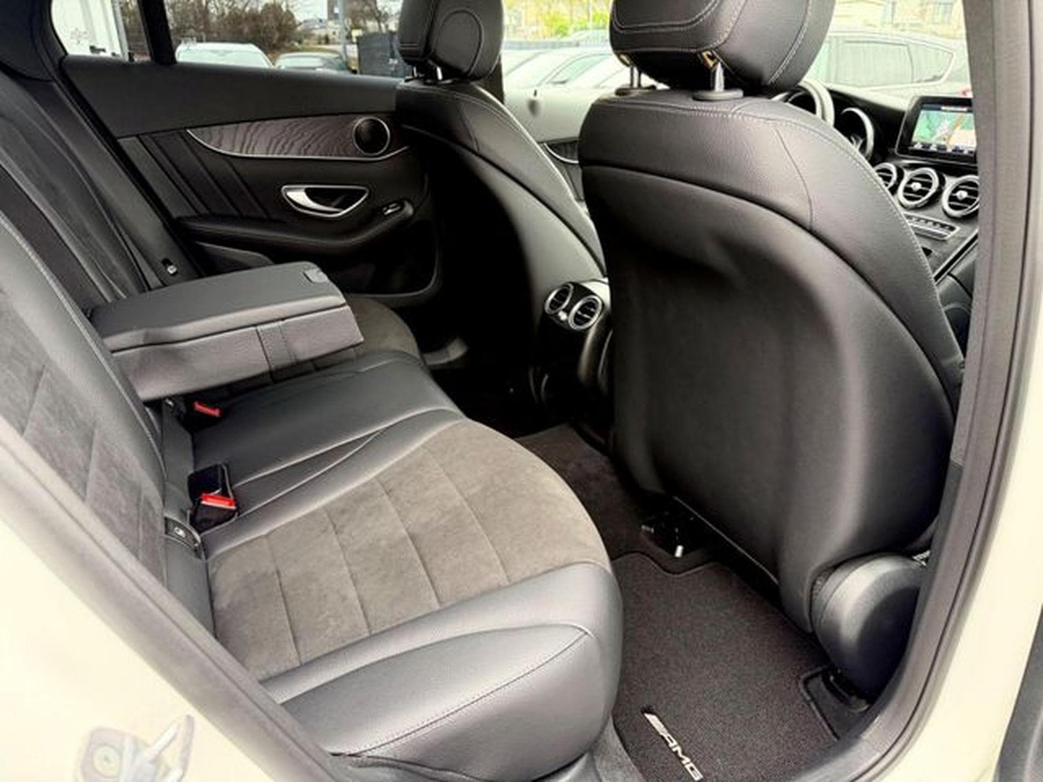 Mercedes GLC 250 GLC 250 d 4Matic Amg Line / NAVI/LED/AHK/1.HAND/ (2017) - Foto 15