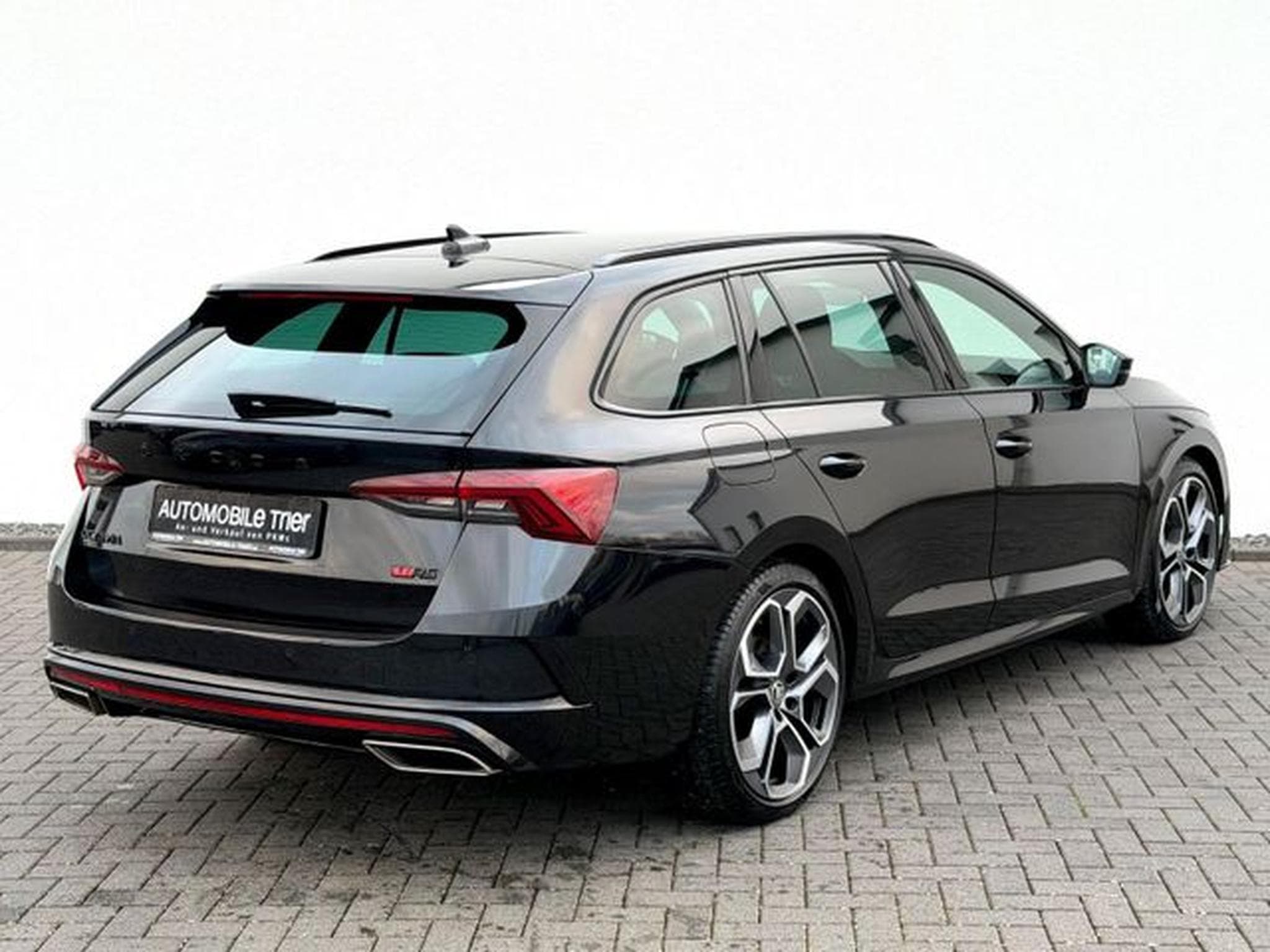 Skoda Octavia Octavia Combi RS 2.0 TDI DSG /LED/ACC/1.HAND/ (2021) - Foto 5