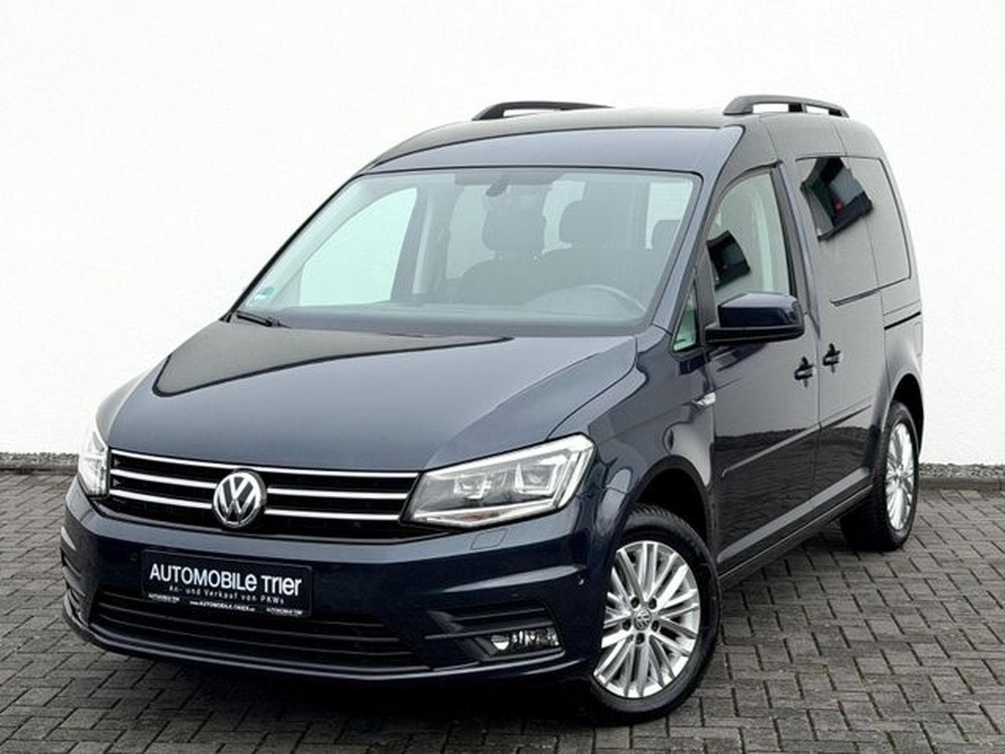 VW Caddy Caddy 1.4 TSI DSG /LED/PDC/SHZ/AHK/GARANTIE (2016) - Foto 1