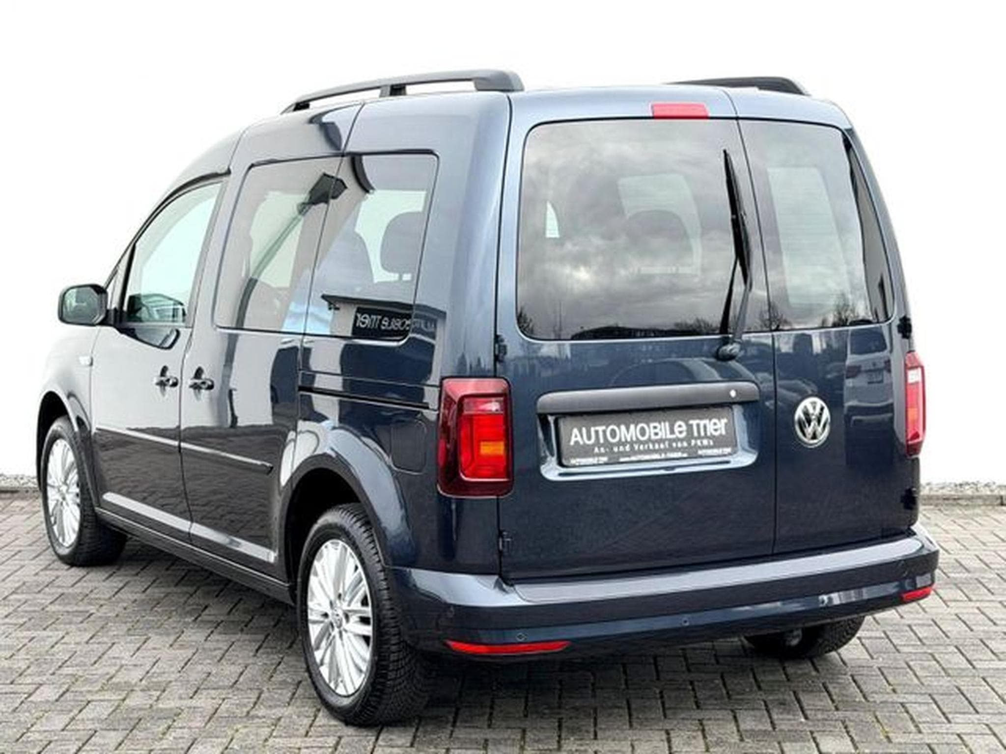 VW Caddy Caddy 1.4 TSI DSG /LED/PDC/SHZ/AHK/GARANTIE (2016) - Foto 7