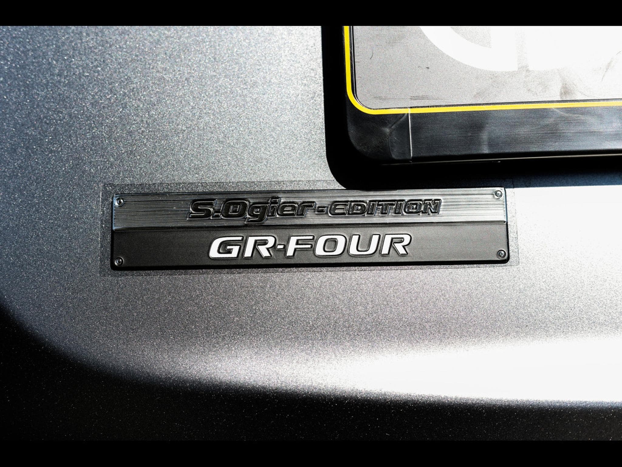 Toyota Yaris GR-FOUR 1.6 TURBO BVM6 4WD - SÉBASTIEN OGIER EDITION – 1 OF (2025) - Photo 25