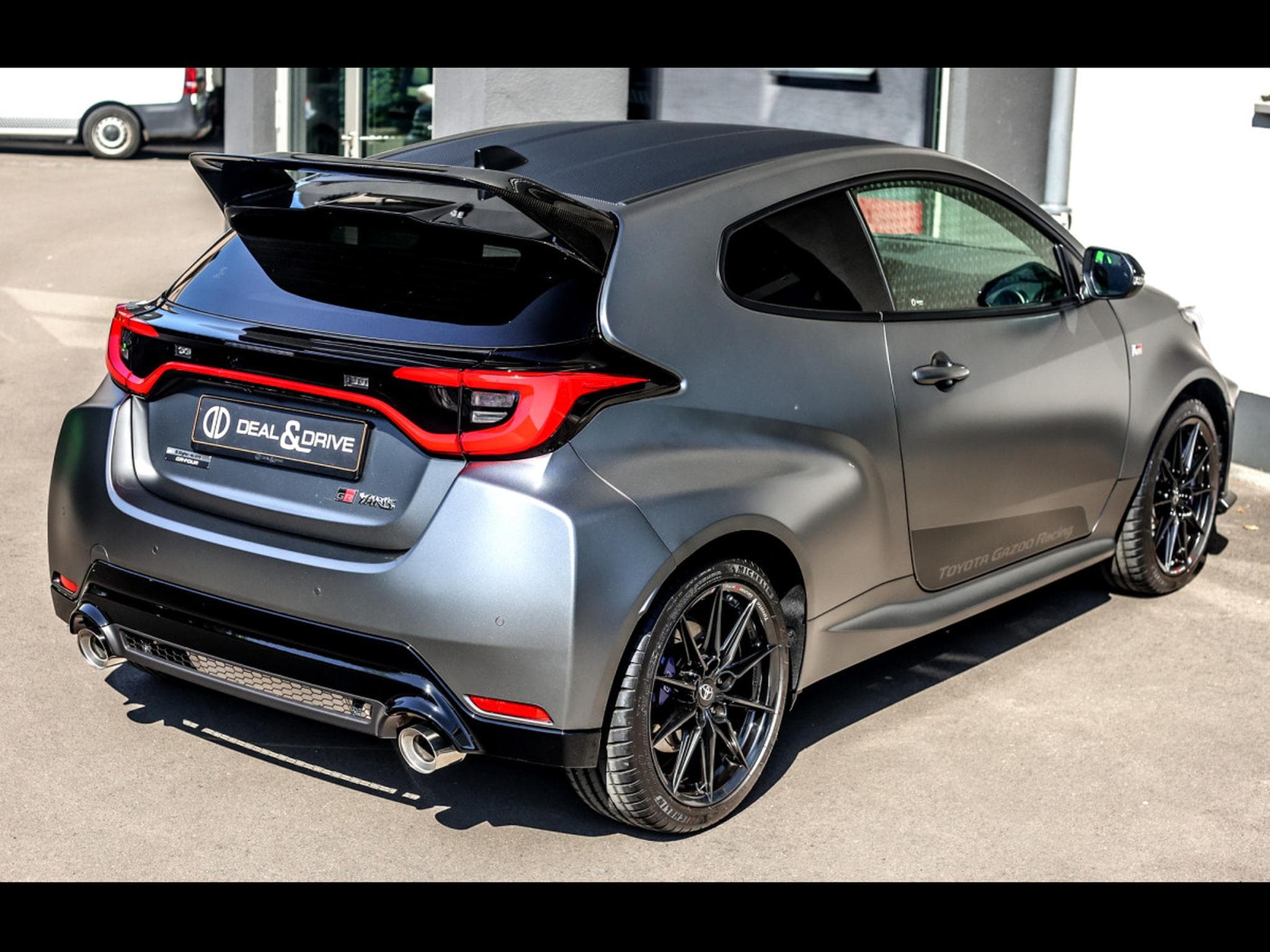 Toyota Yaris GR-FOUR 1.6 TURBO BVM6 4WD - SÉBASTIEN OGIER EDITION – 1 OF (2025) - Photo 7