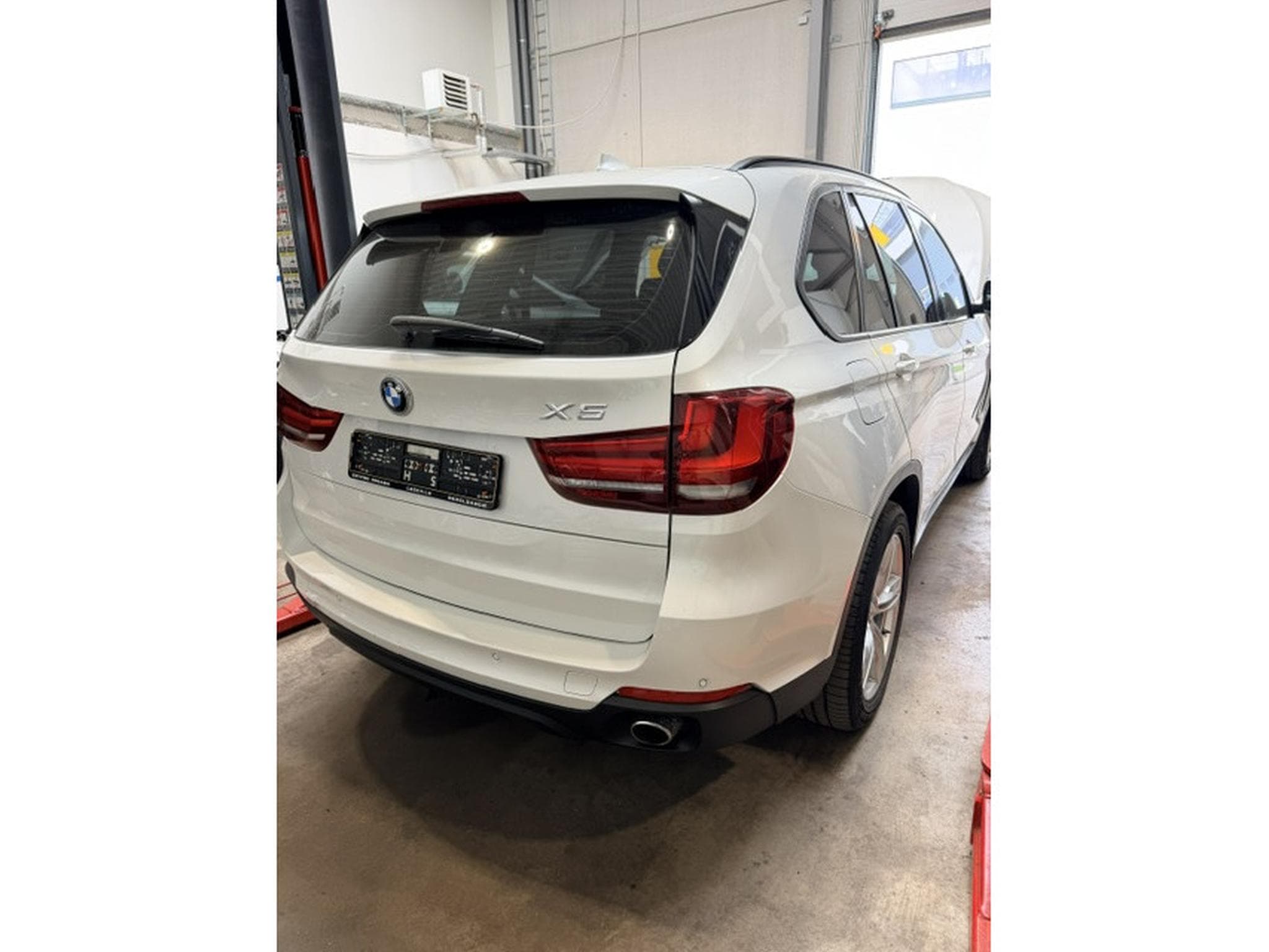 BMW X5 X5 xDrive 30 d/ /7Sitzer/Toit ouvrant Pano/19/bi xénon/Leder (2014) - Photo 2