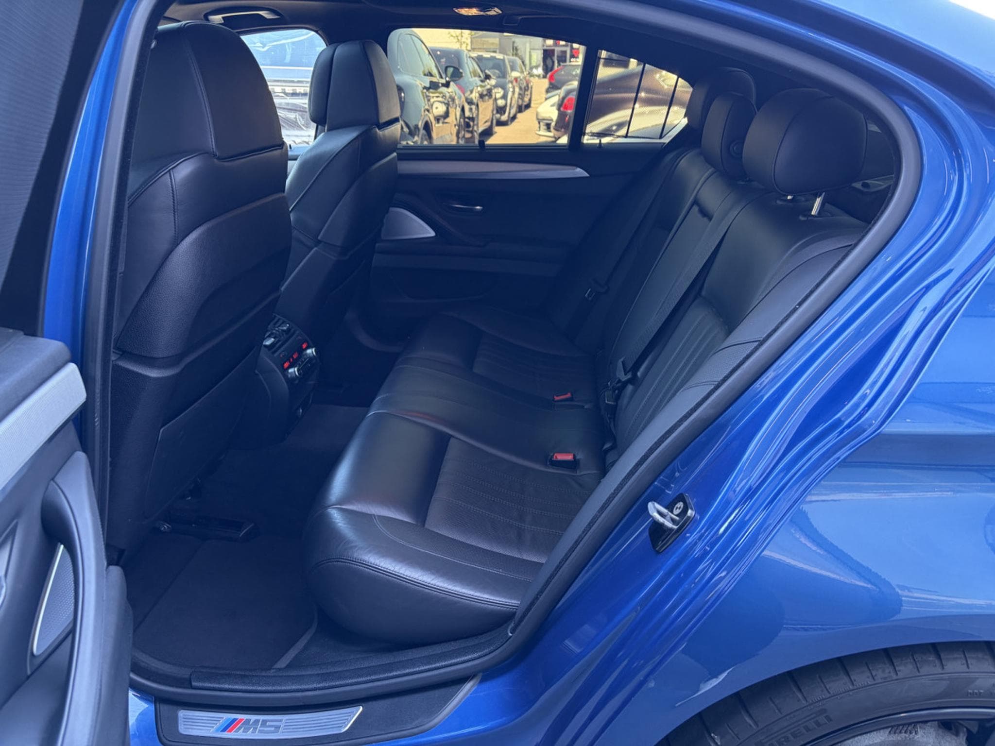 BMW M5 BMW M5 4.4 V8 BiTurbo (2014) - Photo 18