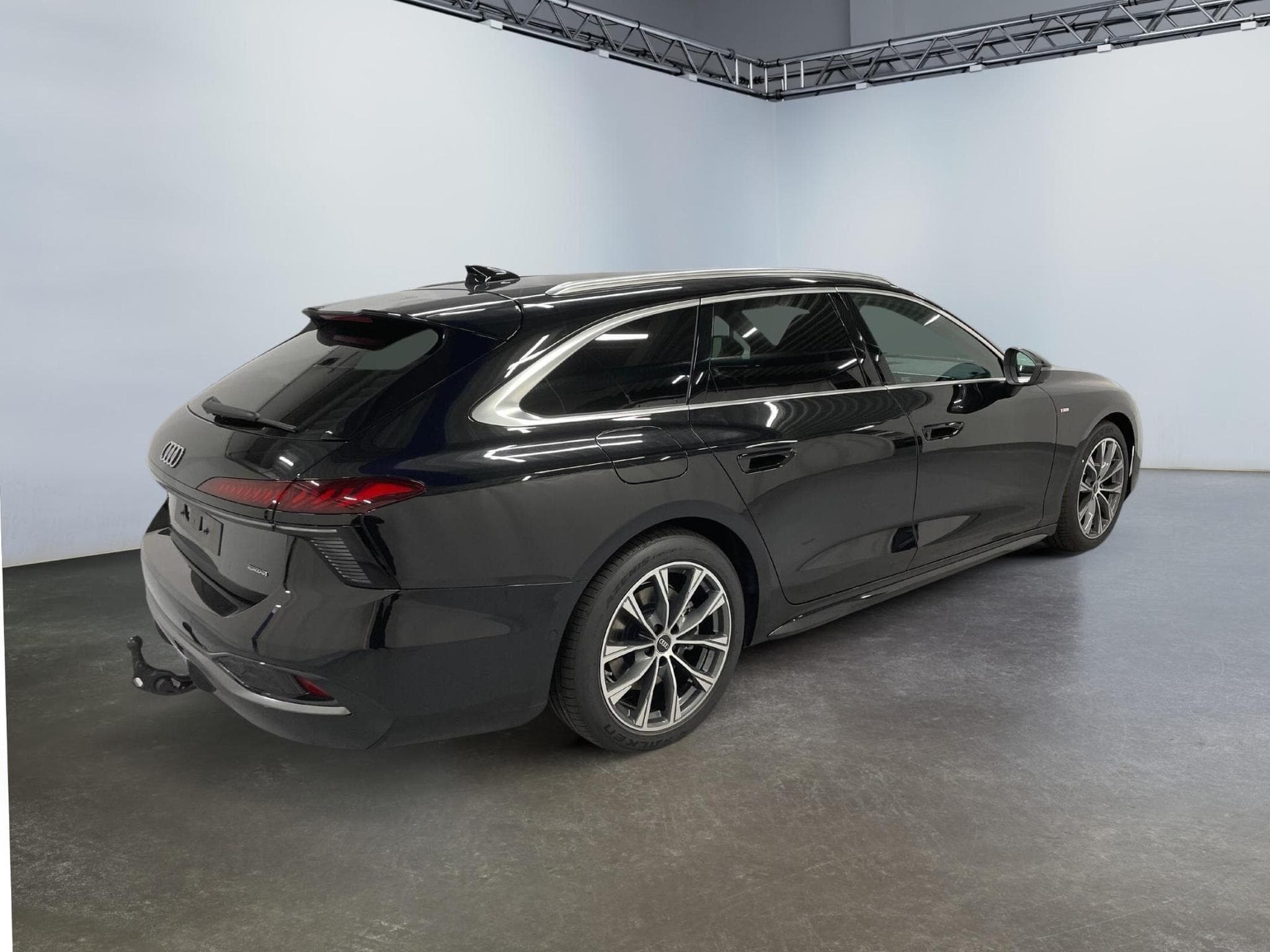Audi A6 Avant S-Line 2.0 (2025) - Photo 7
