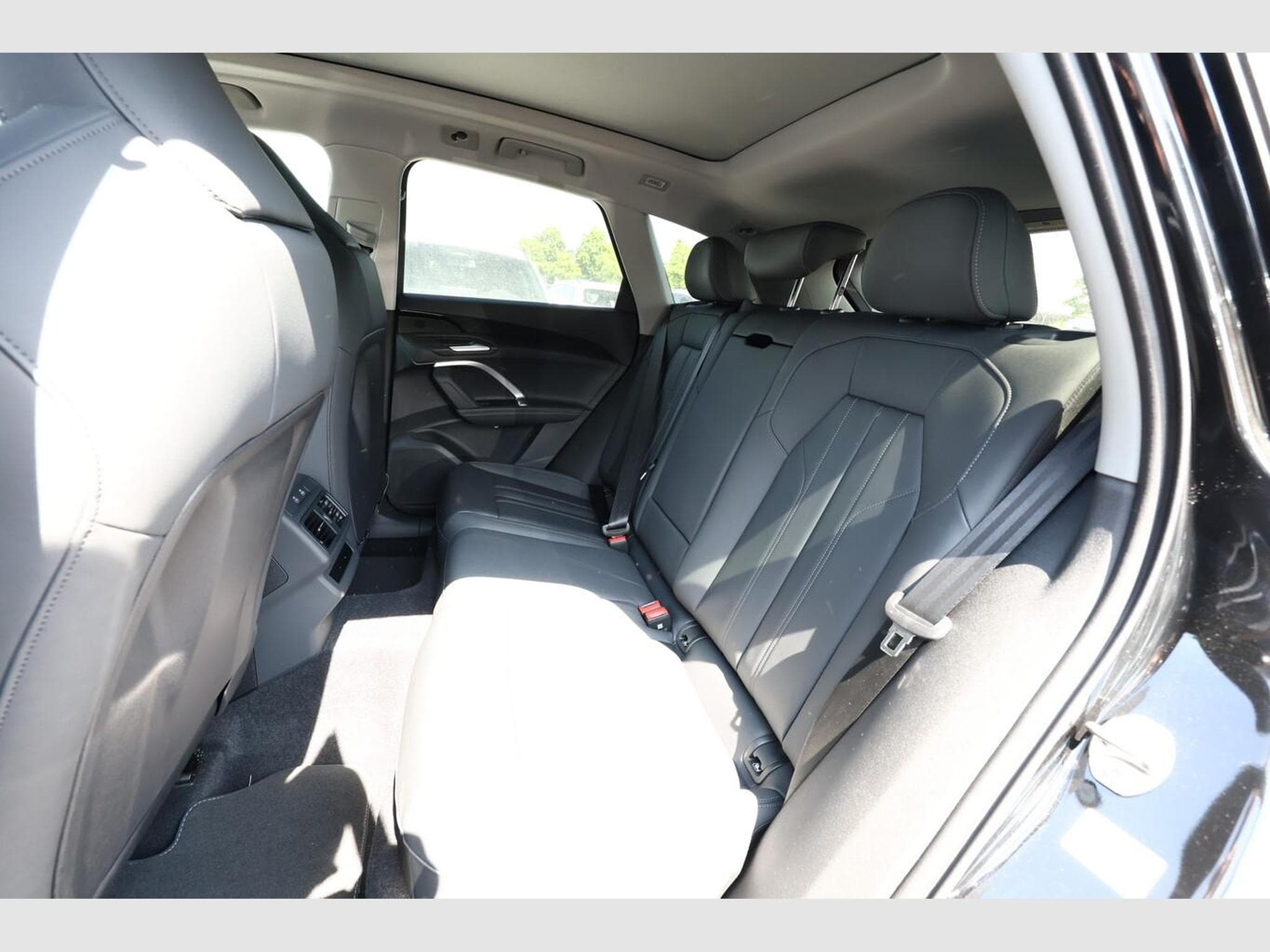 Audi Q5 S line (2026) - Photo 10