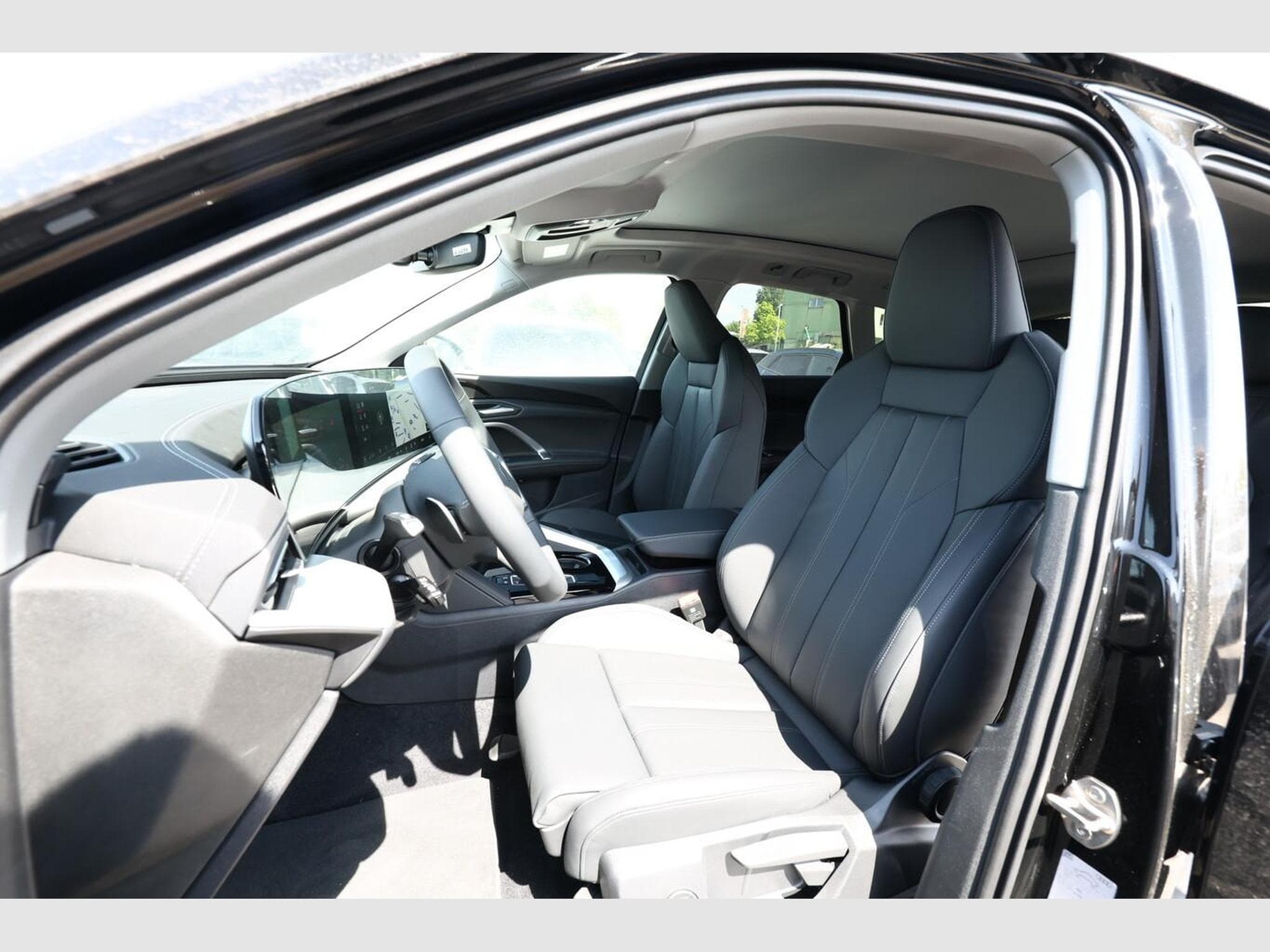 Audi Q5 S line (2026) - Photo 6