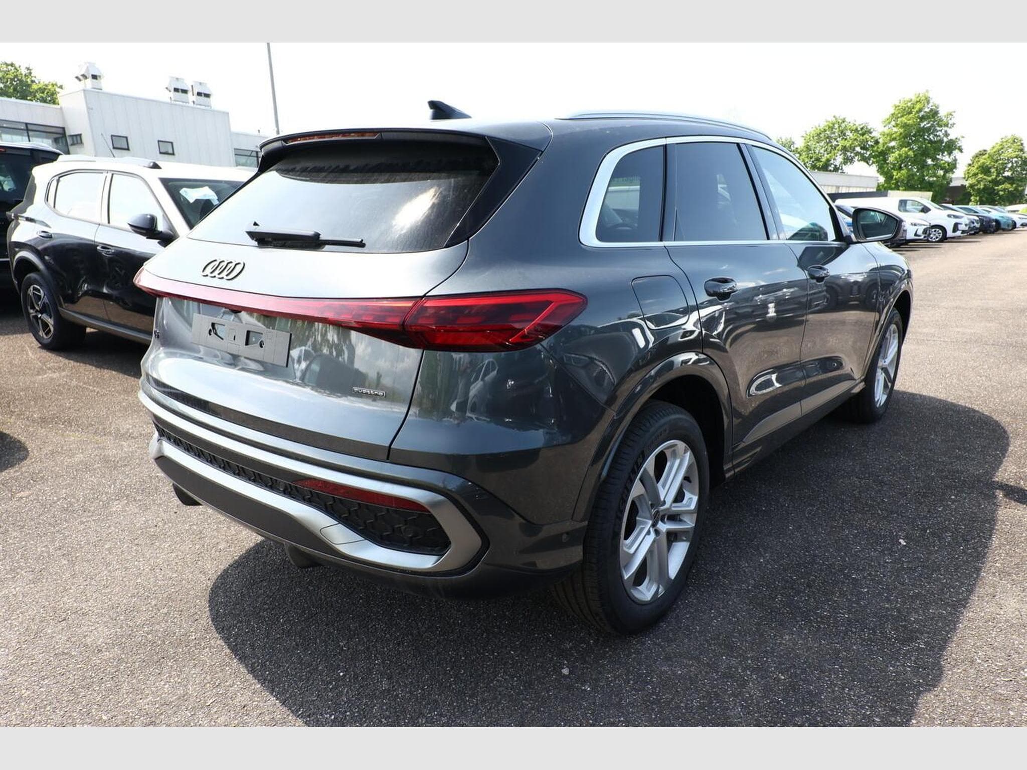 Audi Q5 S line (2026) - Photo 3