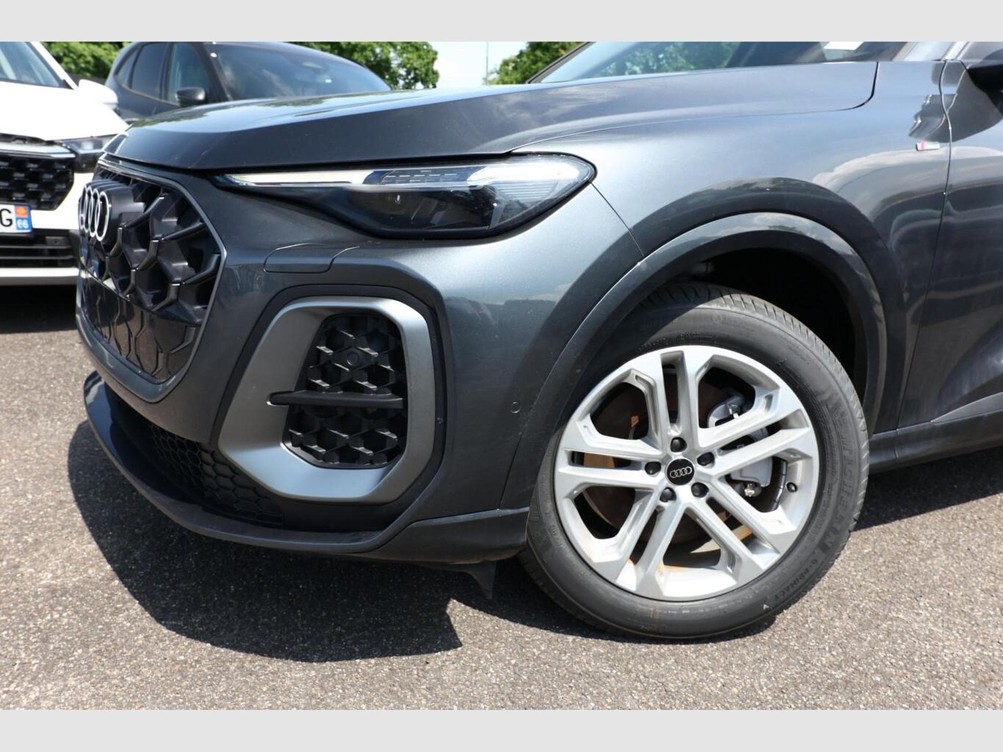 Audi Q5 S line (2026) - Photo 5