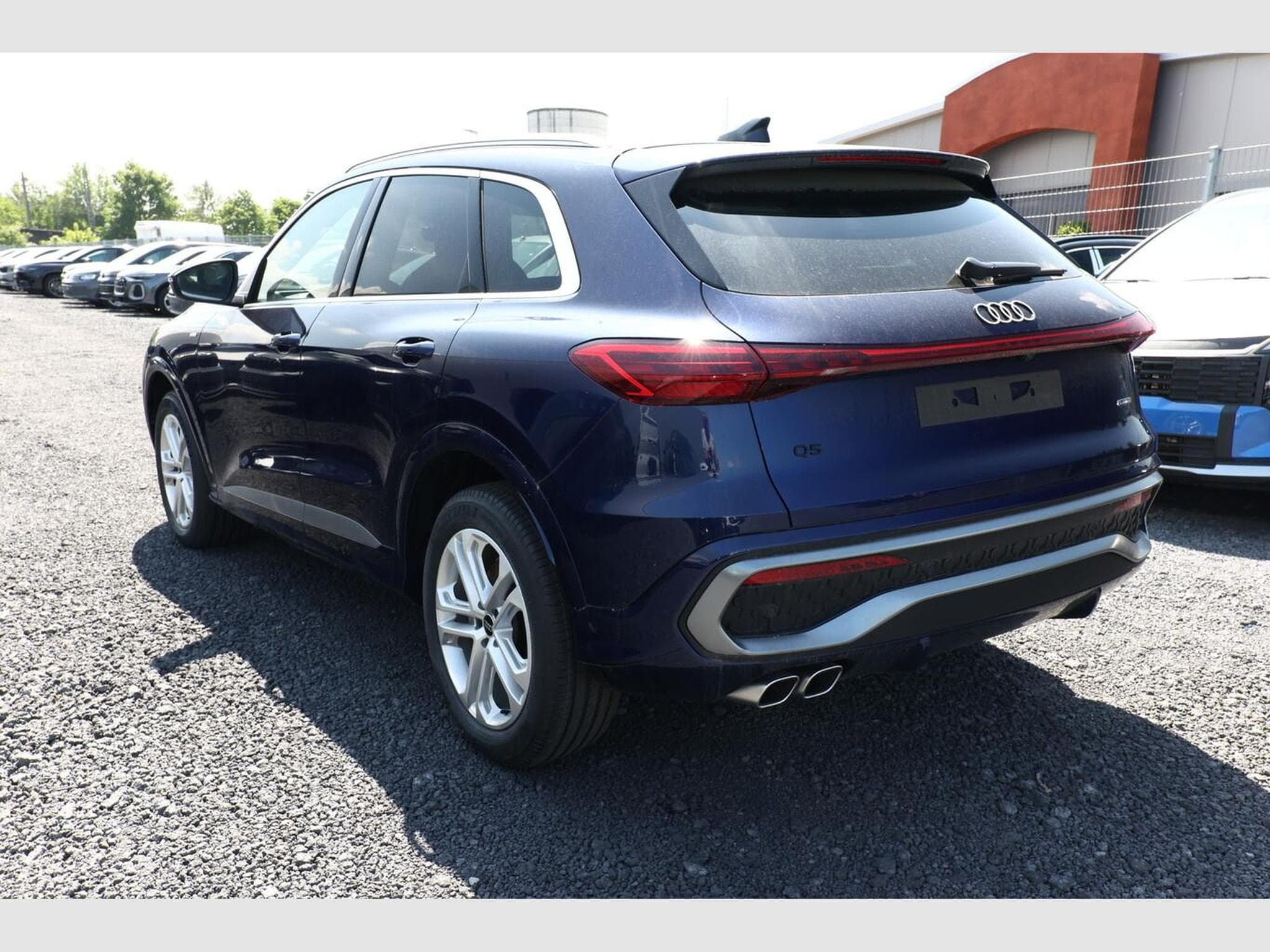 Audi Q5 S line (2026) - Photo 4