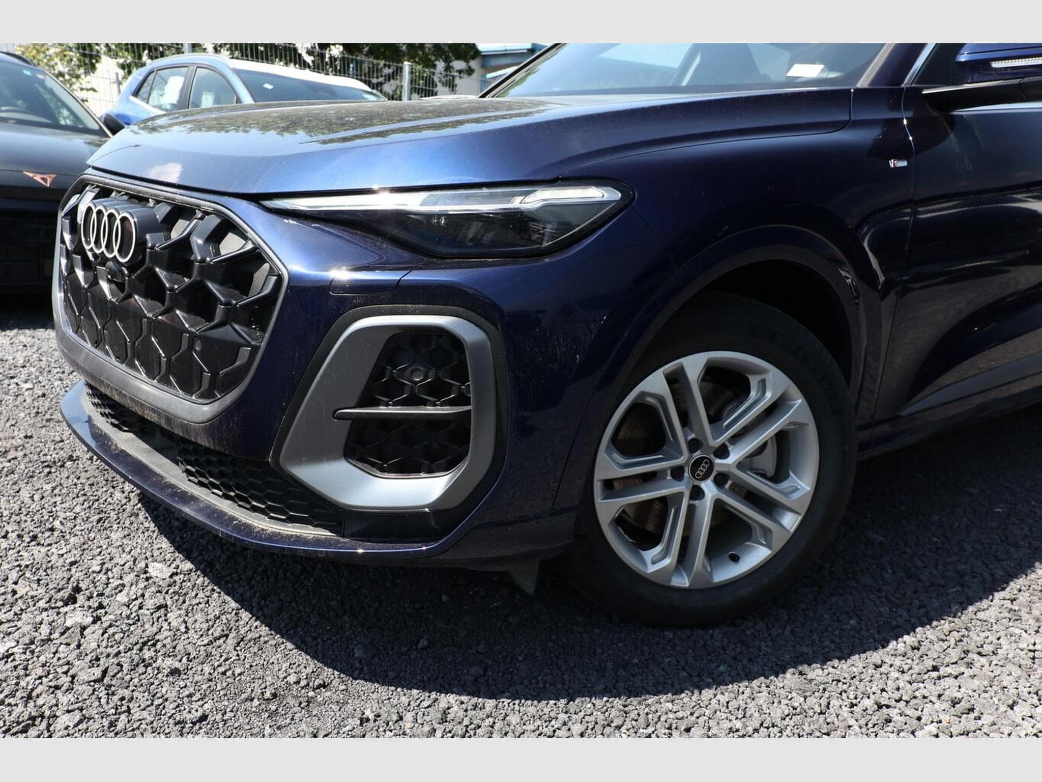 Audi Q5 S line (2026) - Photo 5
