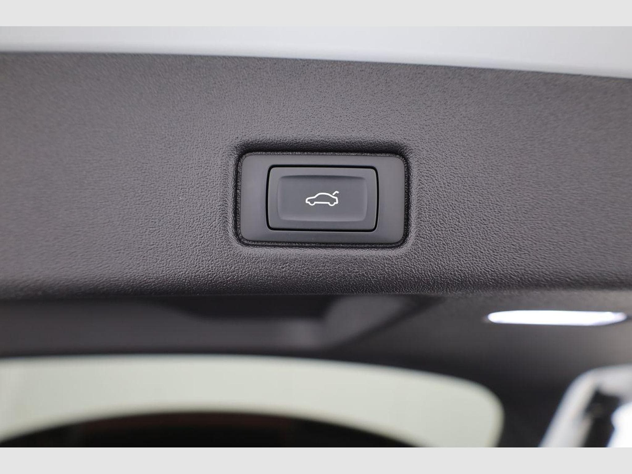 Audi Q5 2.0 TDI quattro 150 kW (2026) - Photo 14
